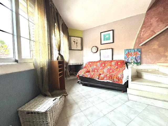 Imagen 7 Inmueble 278059 - Casa Pareada en venta en Rubí / Muy cerca del Mercadona, Avda. Estatut.