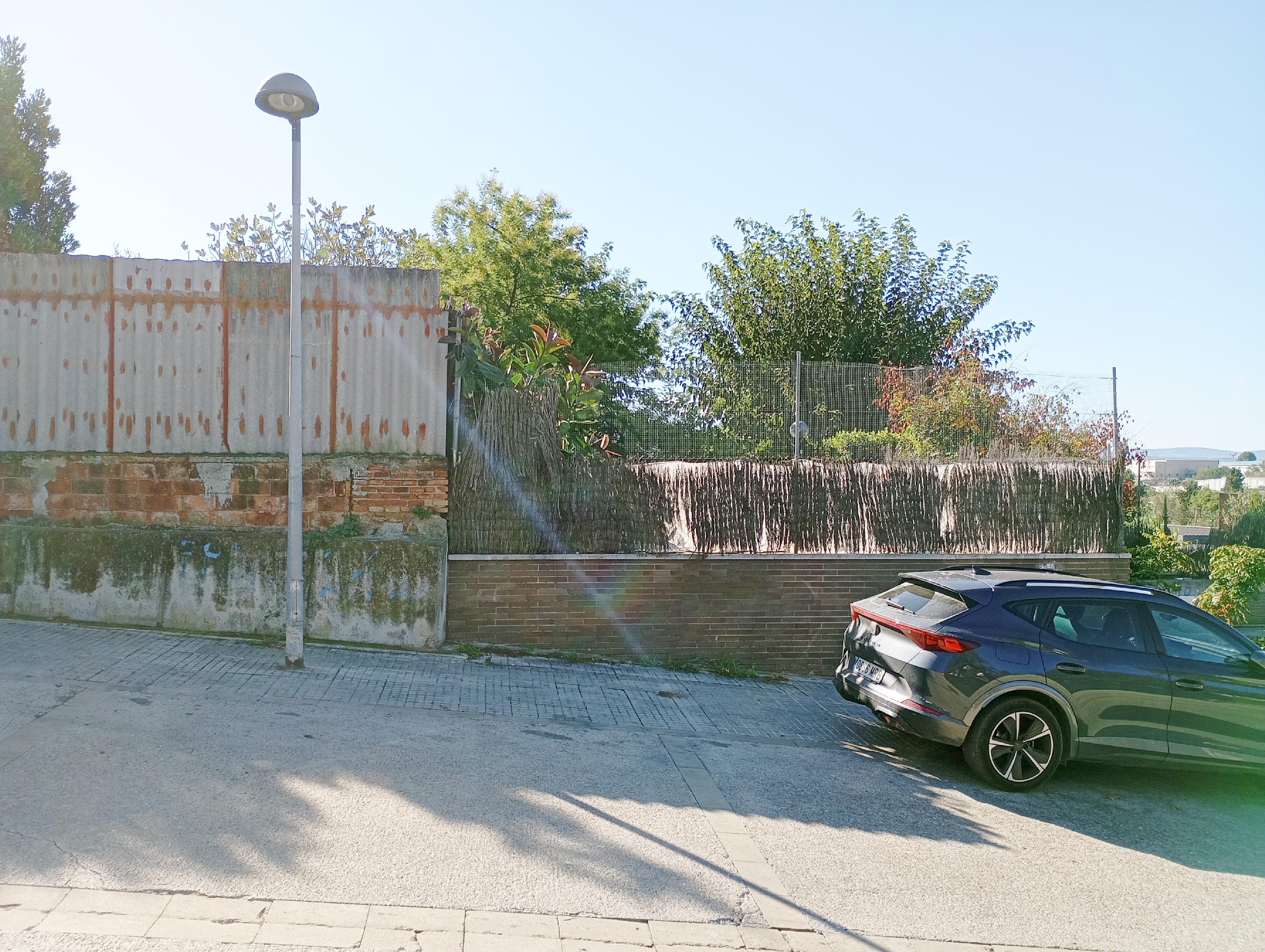 Imagen 2 Planta Baja en venta en Rubí / Can Alzamora, a 5 min. F.G.C.