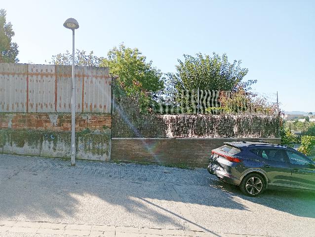 Imagen 2 Inmueble 287747 - Planta Baja en venta en Rubí / Can Alzamora, a 5 min. F.G.C.