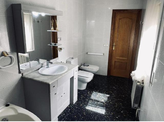 Imagen 12 Inmueble 292230 - Casa Adosada en venta en Rubí / Zona Norte - Cerca de la Mutua