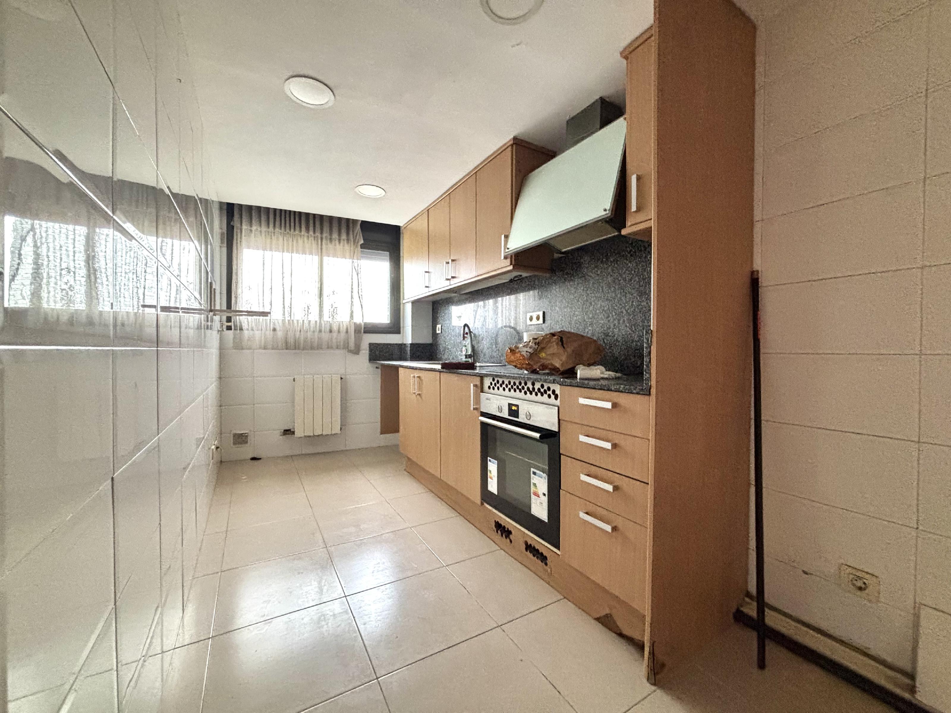 Imagen 6 Dúplex en venta en Rubí / Al lado Avenida del Estatut,.Ideal ubicación