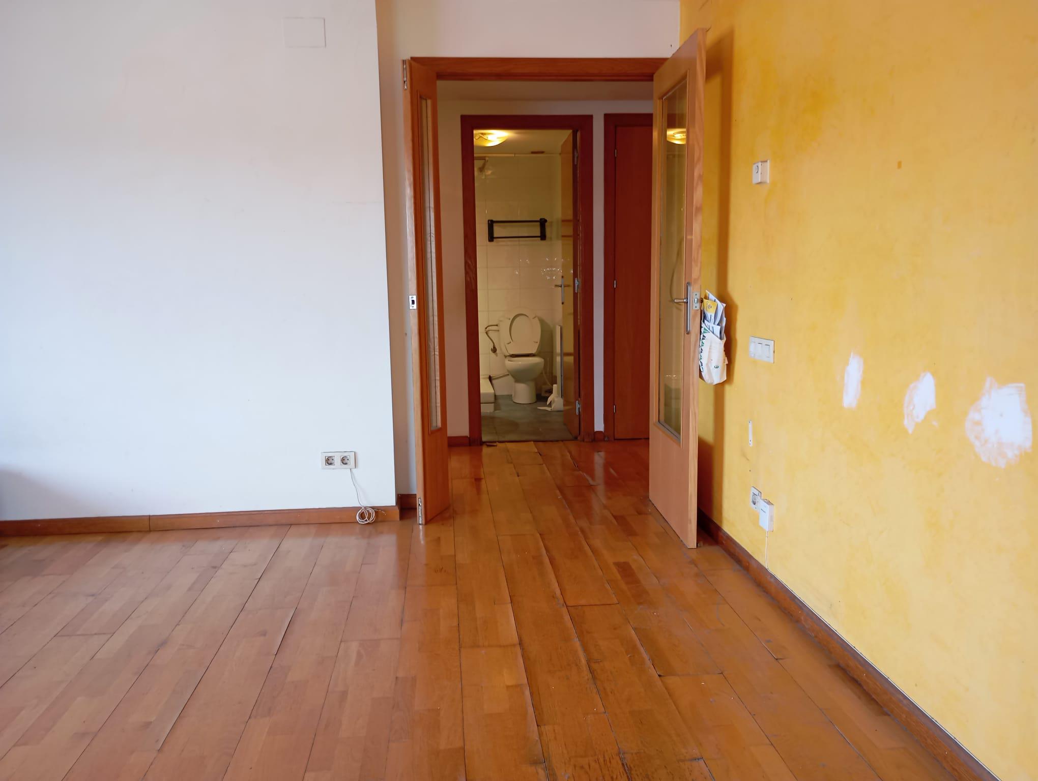 Imagen 18 Dúplex en venta en Rubí / Al lado Avenida del Estatut,.Ideal ubicación