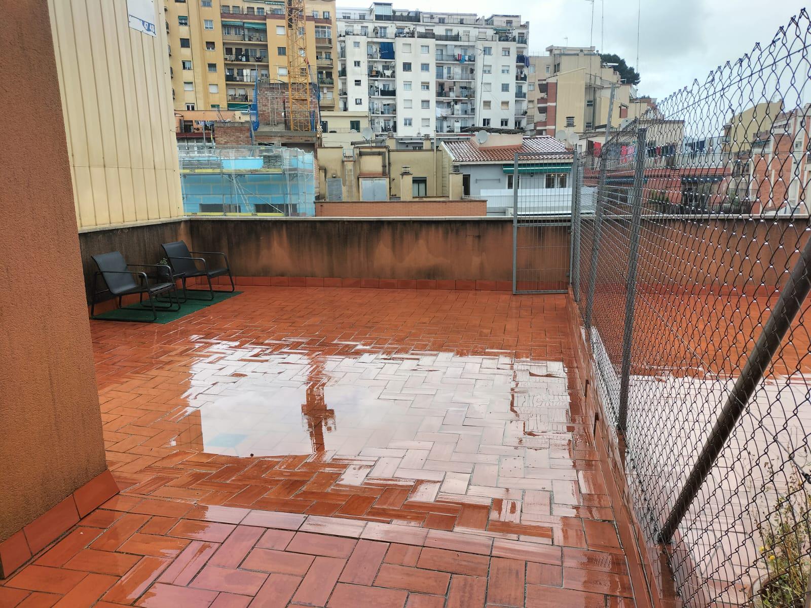 Imagen 16 Piso en venta en Barcelona / Junto metro Teixonera