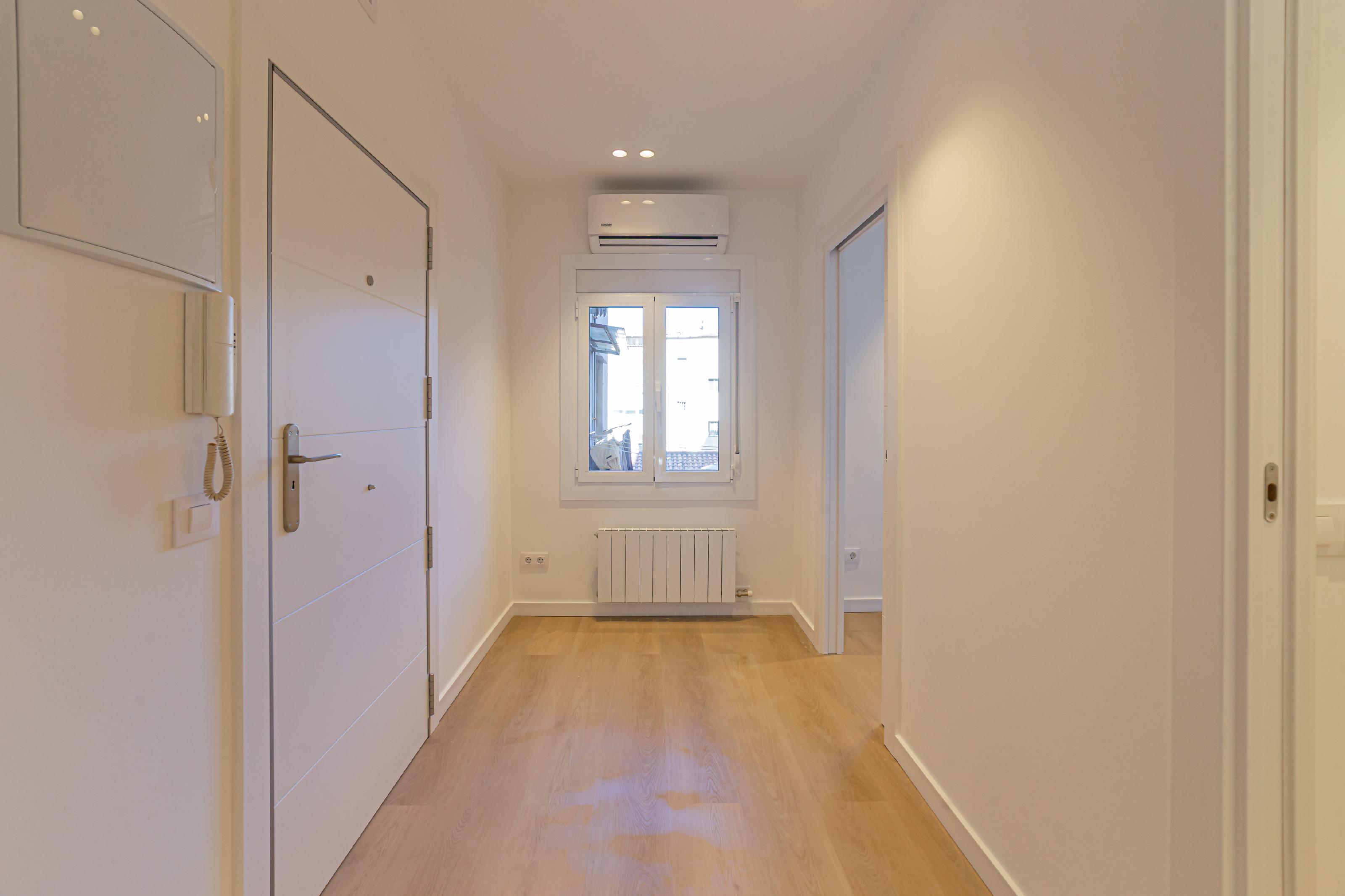 Imagen 26 Piso en venta en Barcelona / Plaça Dr. Modrego - Felip ll