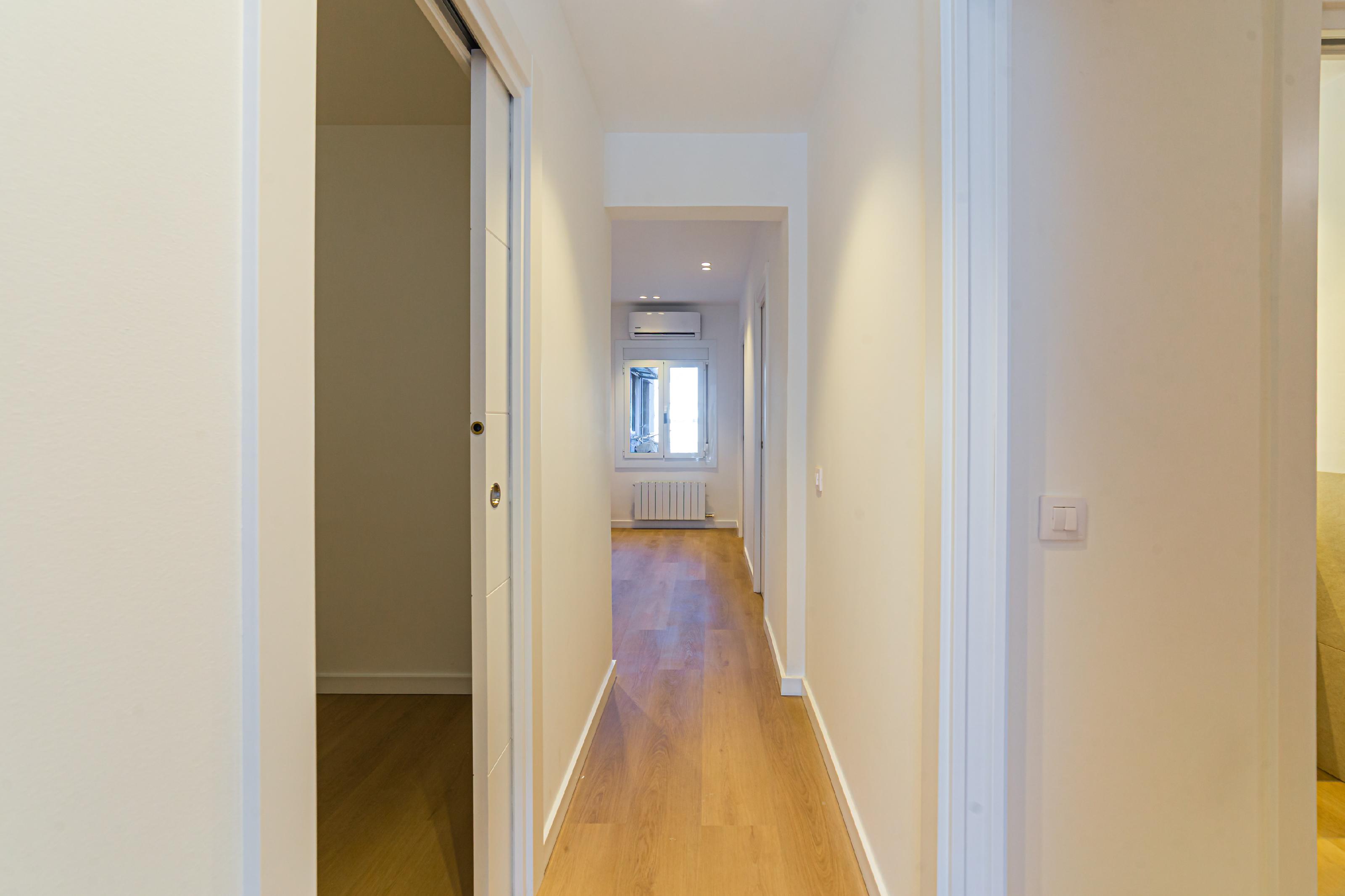 Imagen 24 Piso en venta en Barcelona / Plaça Dr. Modrego - Felip ll