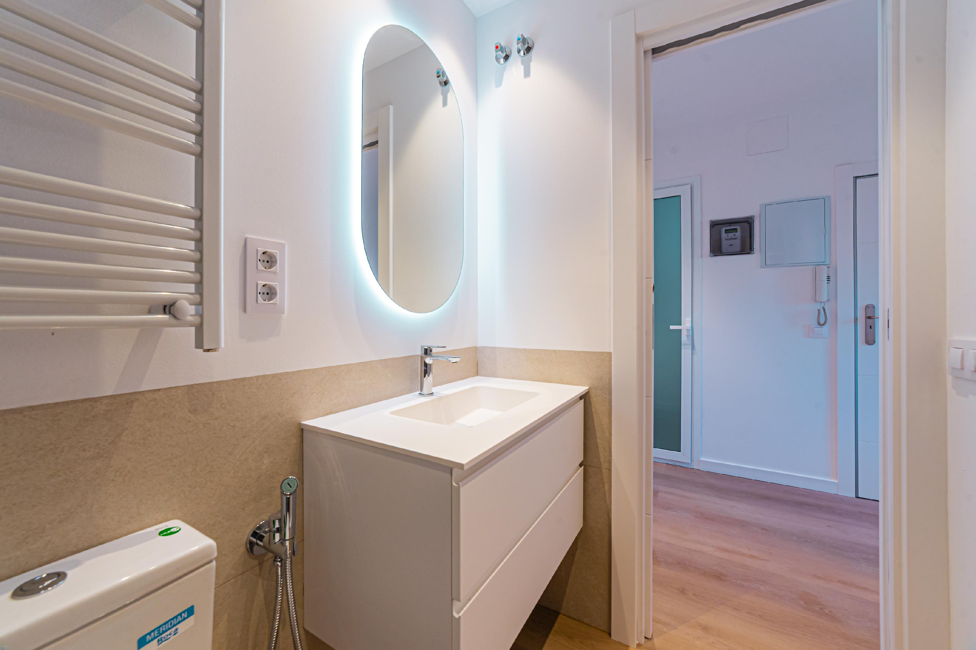 Imagen 17 Piso en venta en Barcelona / Plaça Dr. Modrego - Felip ll