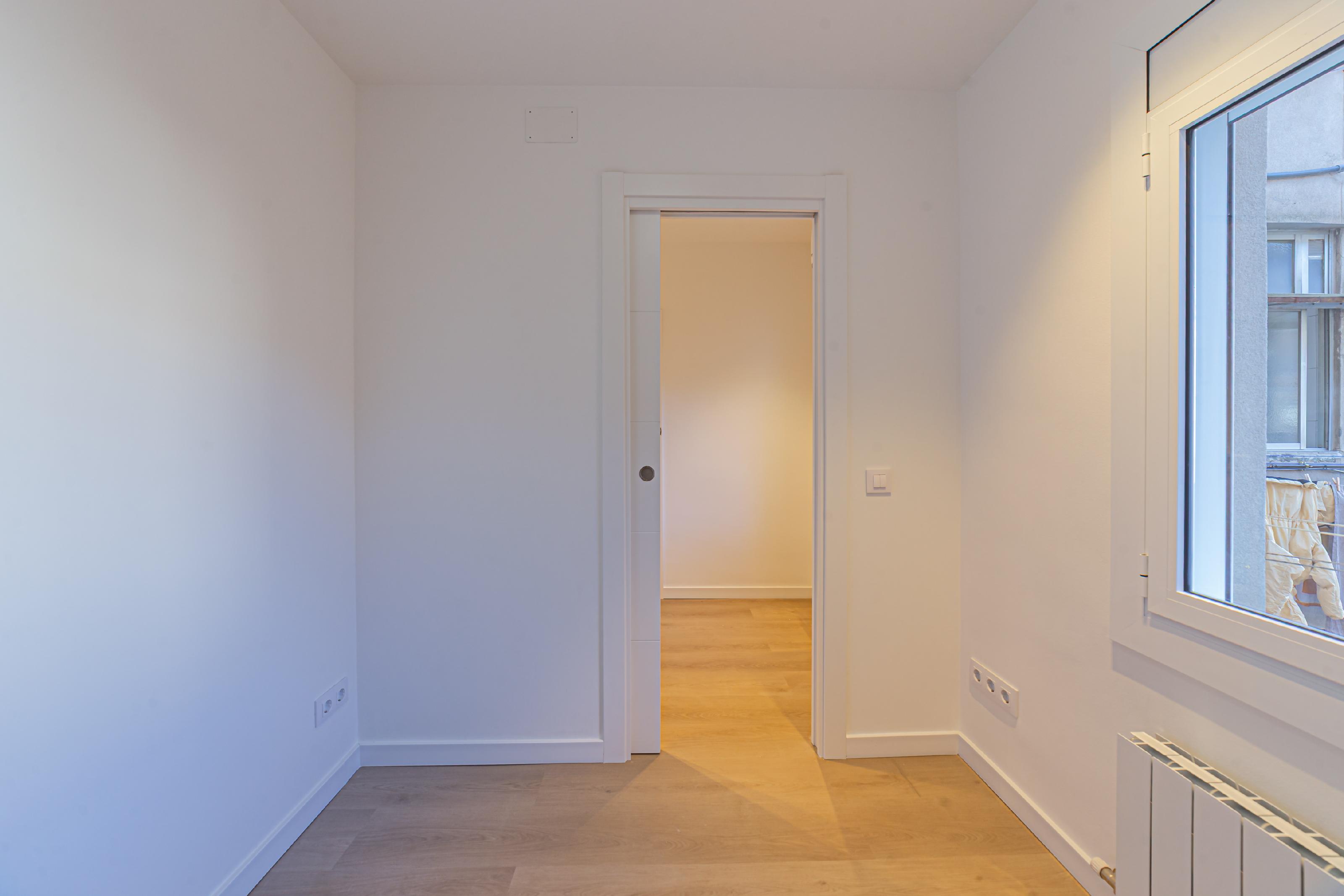 Imagen 22 Piso en venta en Barcelona / Plaça Dr. Modrego - Felip ll