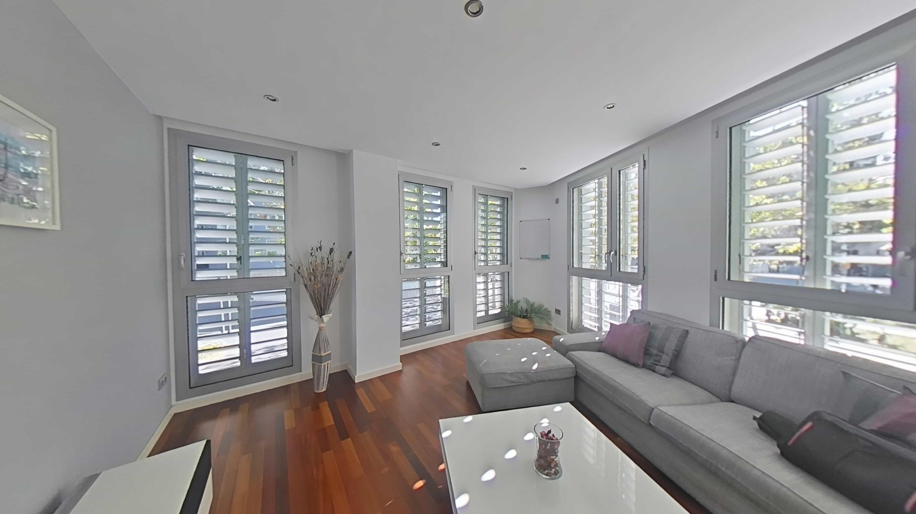 Imagen 46 Piso en venta en Barcelona / Dr. Aiguader - Pg Joan de Borbó