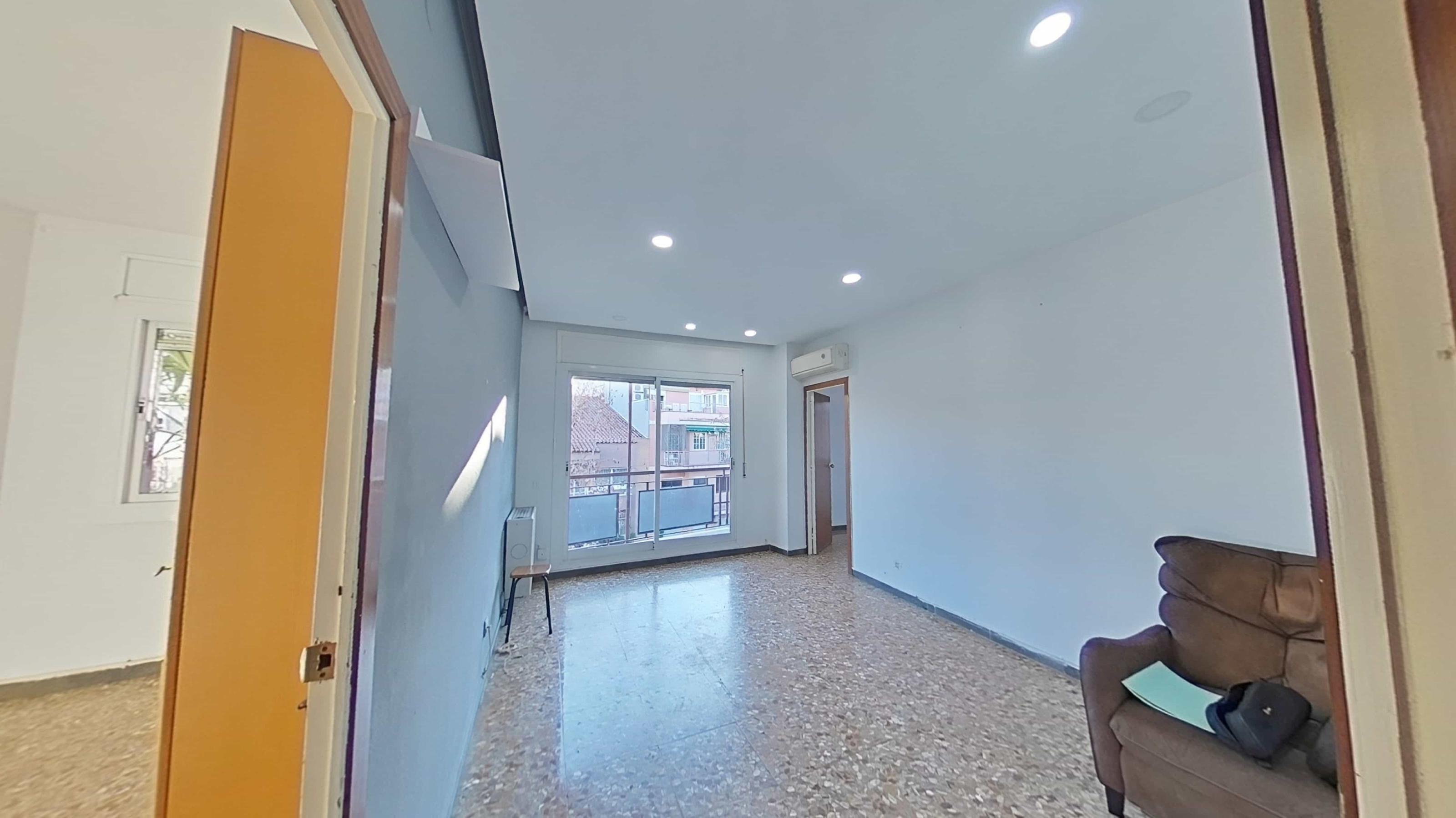 Imagen 5 Piso en venta en Barcelona / Manigua - Passeig Maragall
