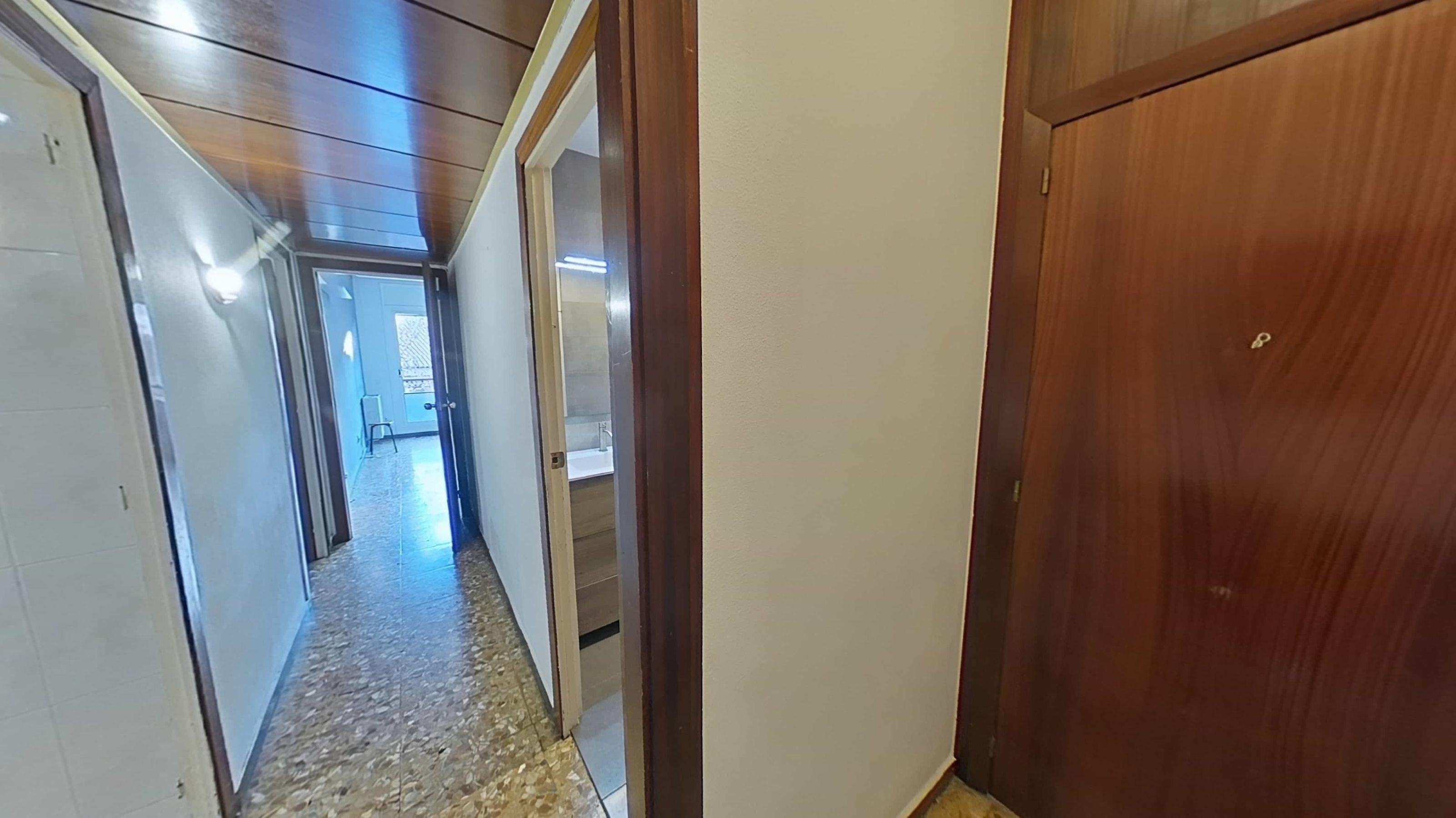 Imagen 18 Piso en venta en Barcelona / Manigua - Passeig Maragall