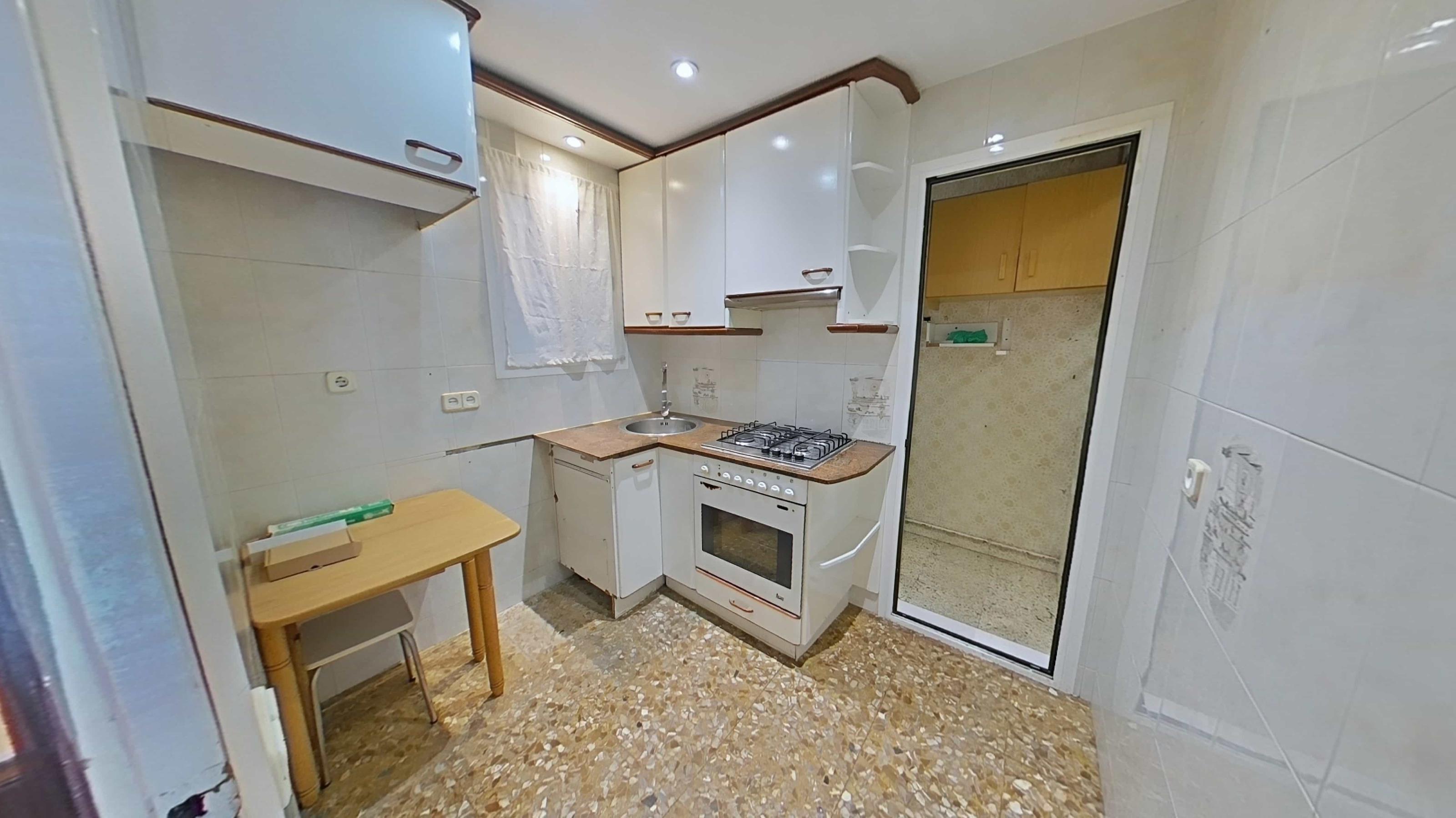 Imagen 7 Piso en venta en Barcelona / Manigua - Passeig Maragall