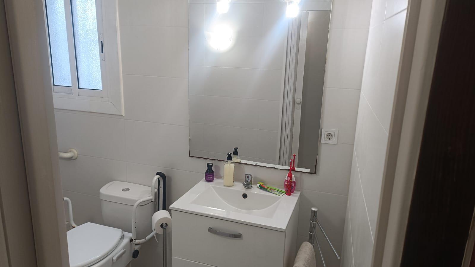 Imagen 6 Casa Pareada en venta en Barcelona / Finestrelles - Ausona