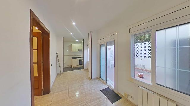 Imagen 31 Inmueble 300394 - Planta Baja en venta en Hospitalet De Llobregat (L´) / Hospitalet de Llogregat - Centro 