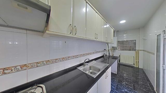 Imagen 36 Inmueble 300394 - Planta Baja en venta en Hospitalet De Llobregat (L´) / Hospitalet de Llogregat - Centro 