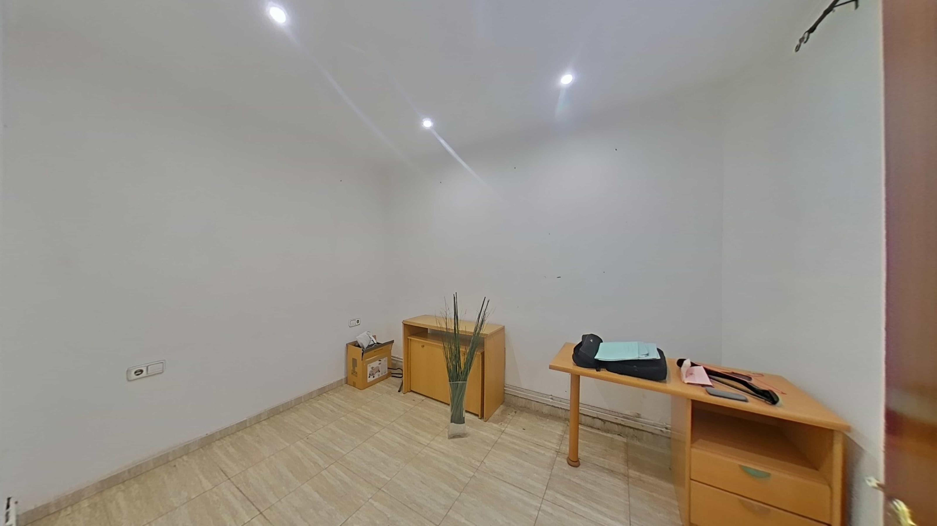 Imagen 8 Planta Baja en venta en Hospitalet De Llobregat L´ / Hospitalet de Llogregat - Centro 
