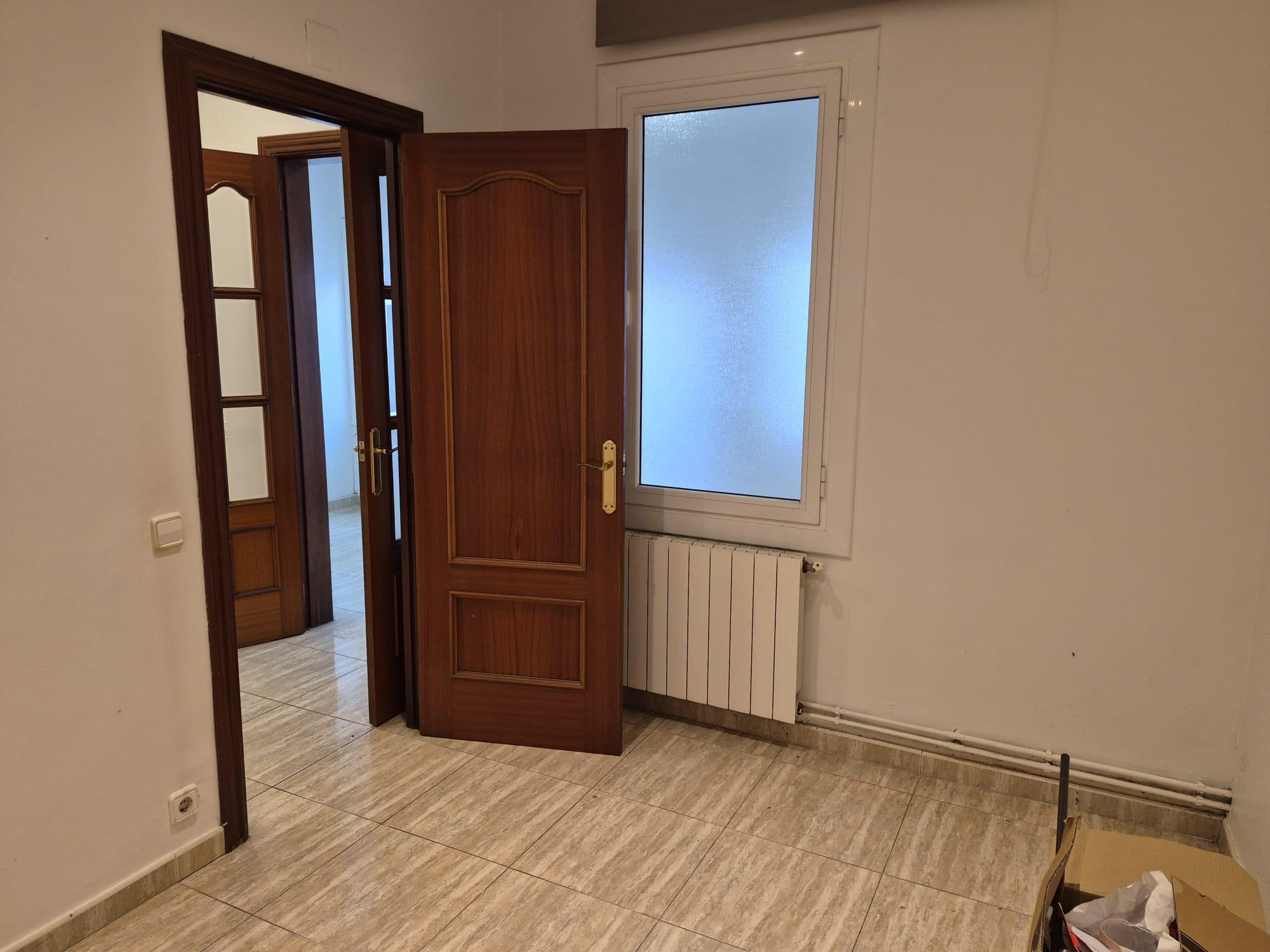 Imagen 21 Planta Baja en venta en Hospitalet De Llobregat L´ / Hospitalet de Llogregat - Centro 