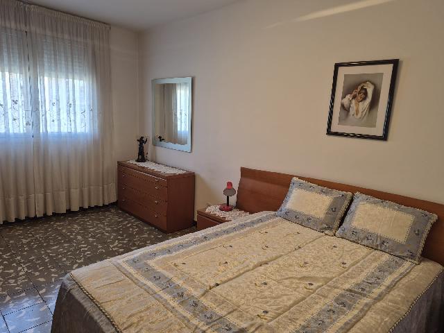 Imagen 23 Inmueble 300914 - Piso en venta en Santa Coloma De Gramenet / Plaça Pau Casals