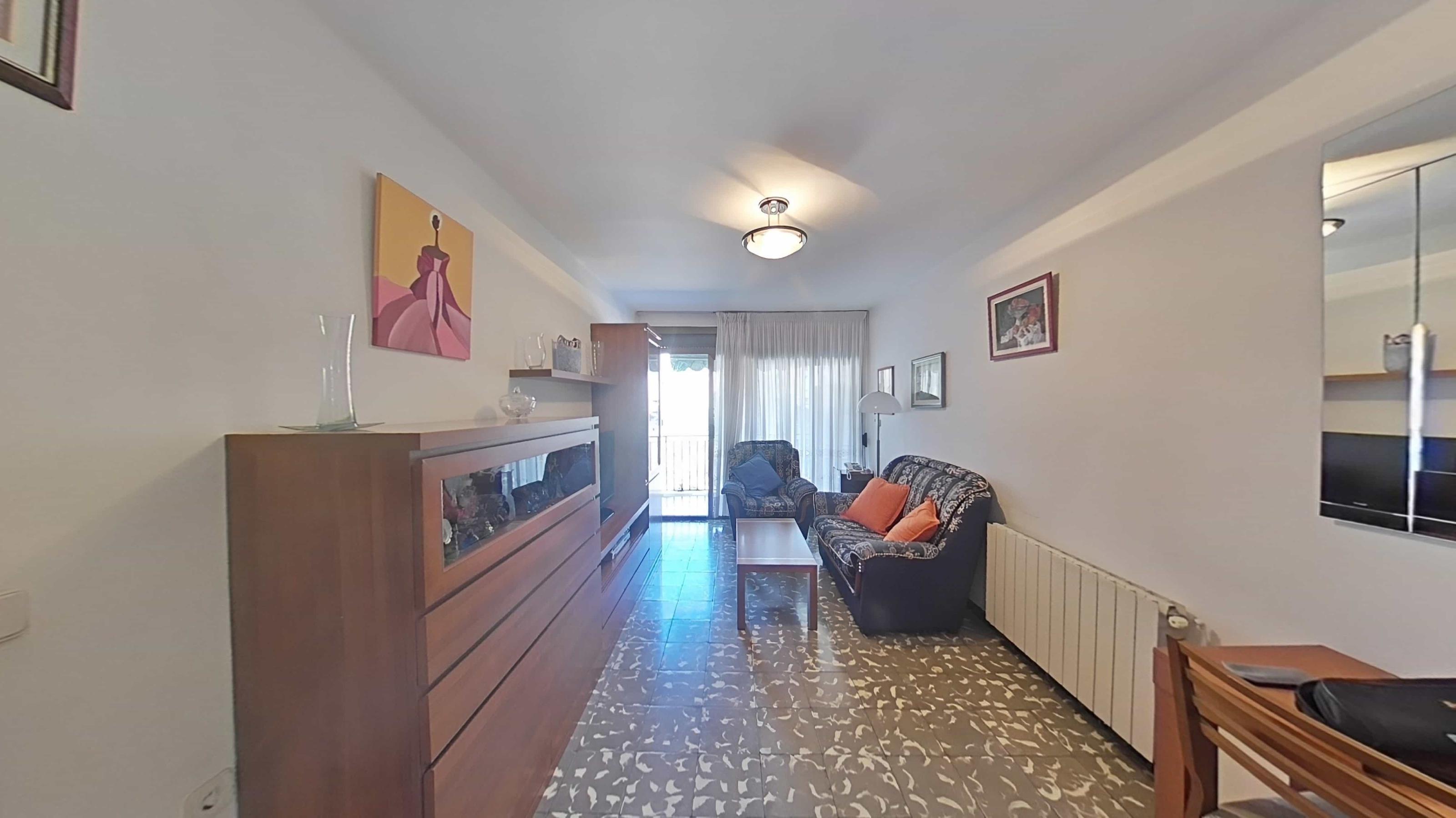 Imagen 8 Piso en venta en Santa Coloma De Gramenet / Plaça Pau Casals
