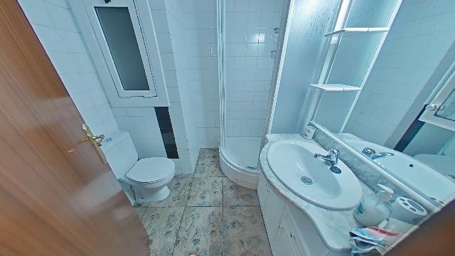 Imagen 44 Inmueble 300914 - Piso en venta en Santa Coloma De Gramenet / Plaça Pau Casals