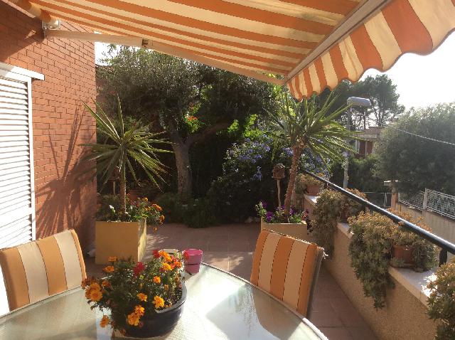 Imagen 4 Inmueble 257926 - Casa Pareada en venta en Piera / Junto piscina municipal