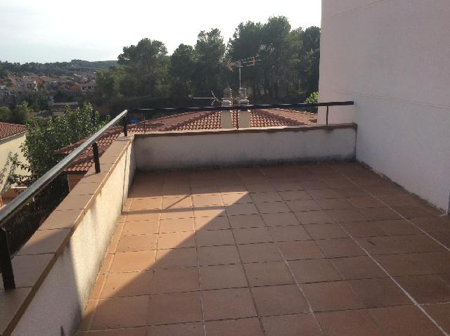 Imagen 6 Inmueble 257926 - Casa Pareada en venta en Piera / Junto piscina municipal