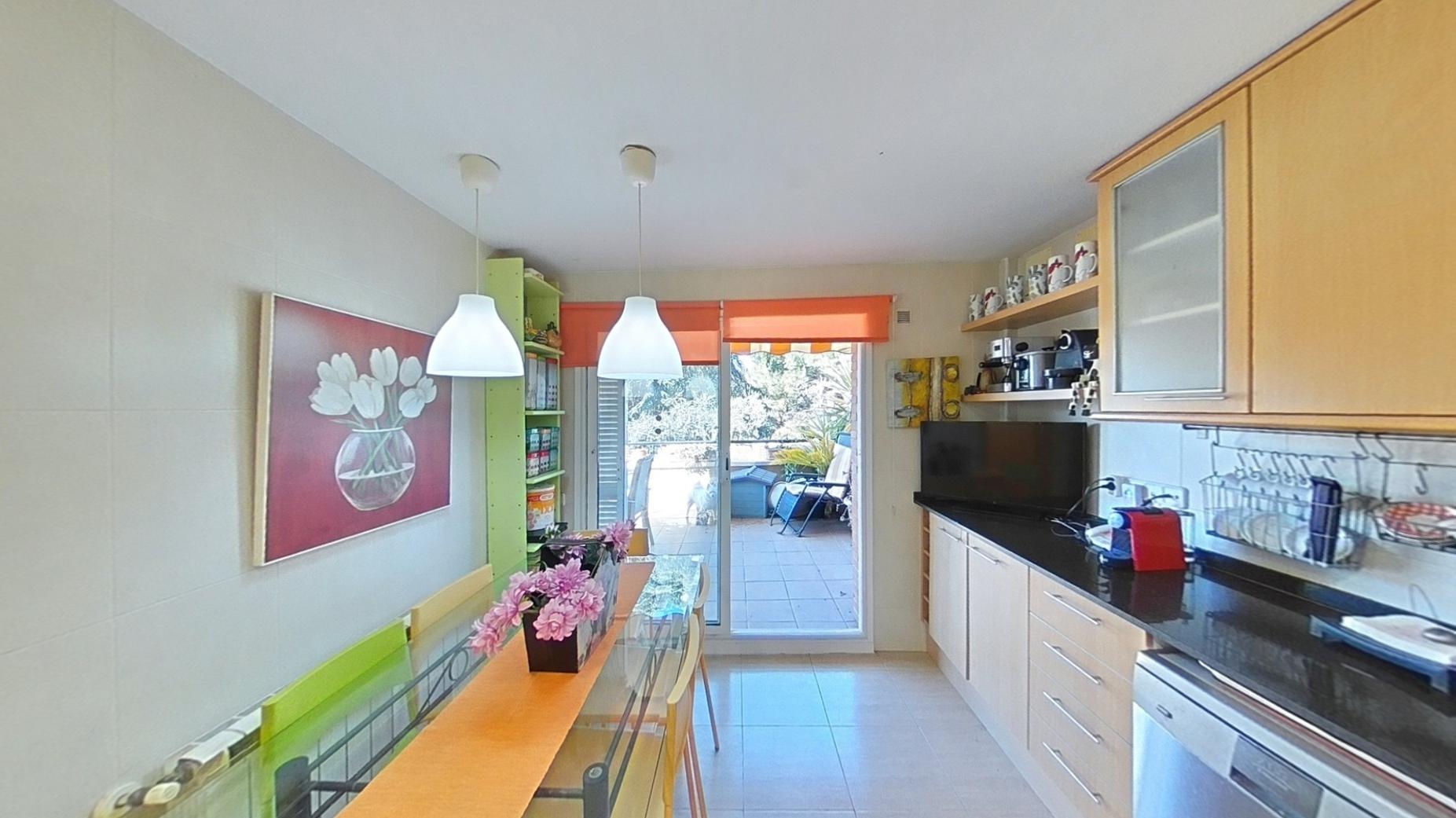 Imagen 58 Casa Pareada en venta en Piera / Junto piscina municipal