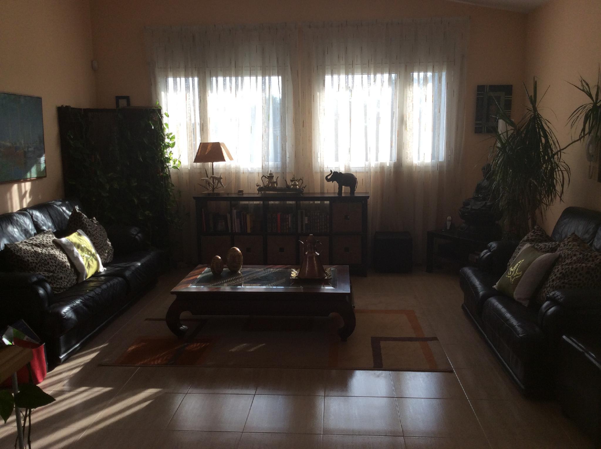 Imagen 10 Casa Pareada en venta en Piera / Junto piscina municipal