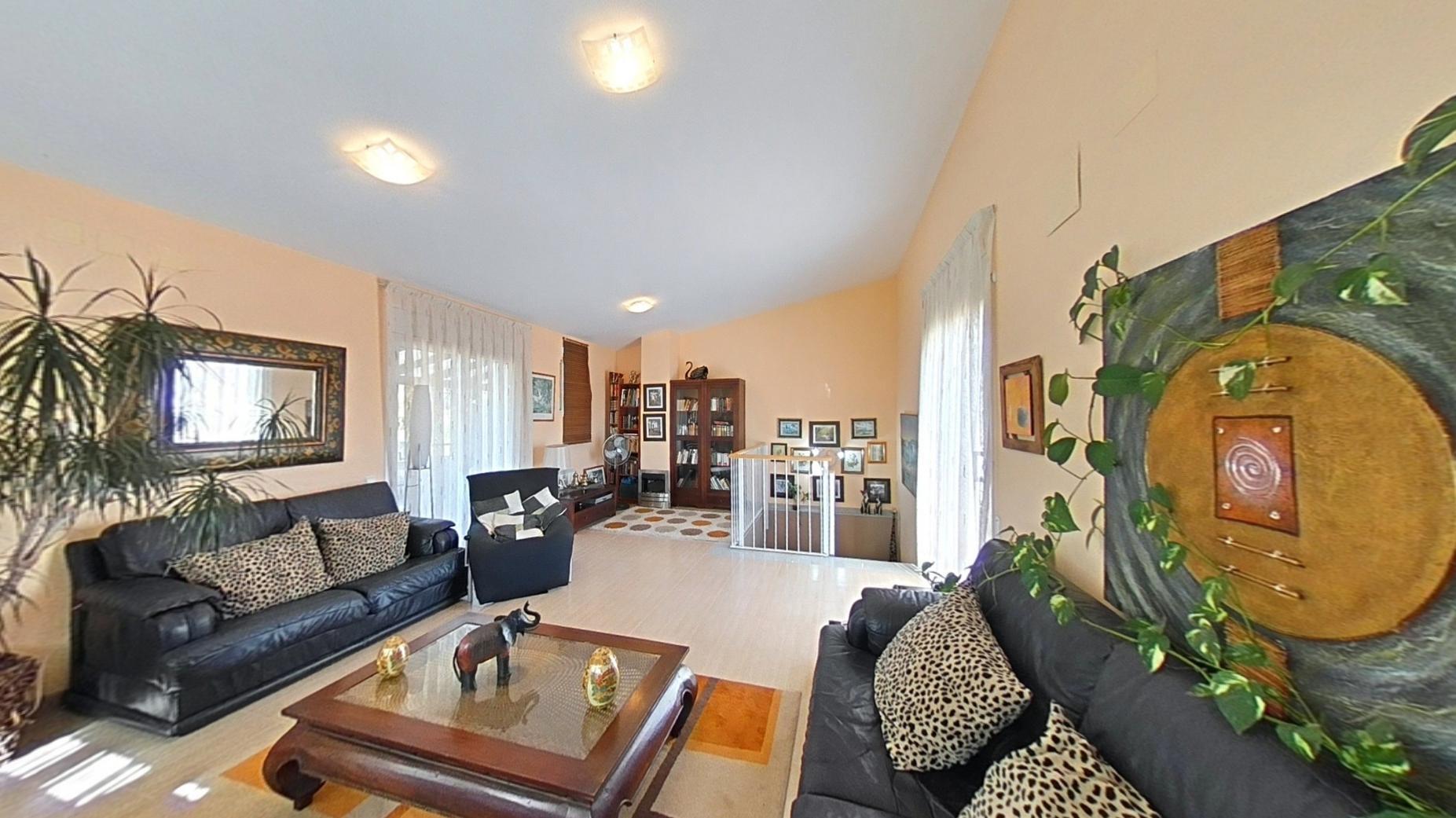 Imagen 9 Casa Pareada en venta en Piera / Junto piscina municipal