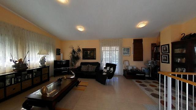 Imagen 5 Inmueble 257926 - Casa Pareada en venta en Piera / Junto piscina municipal