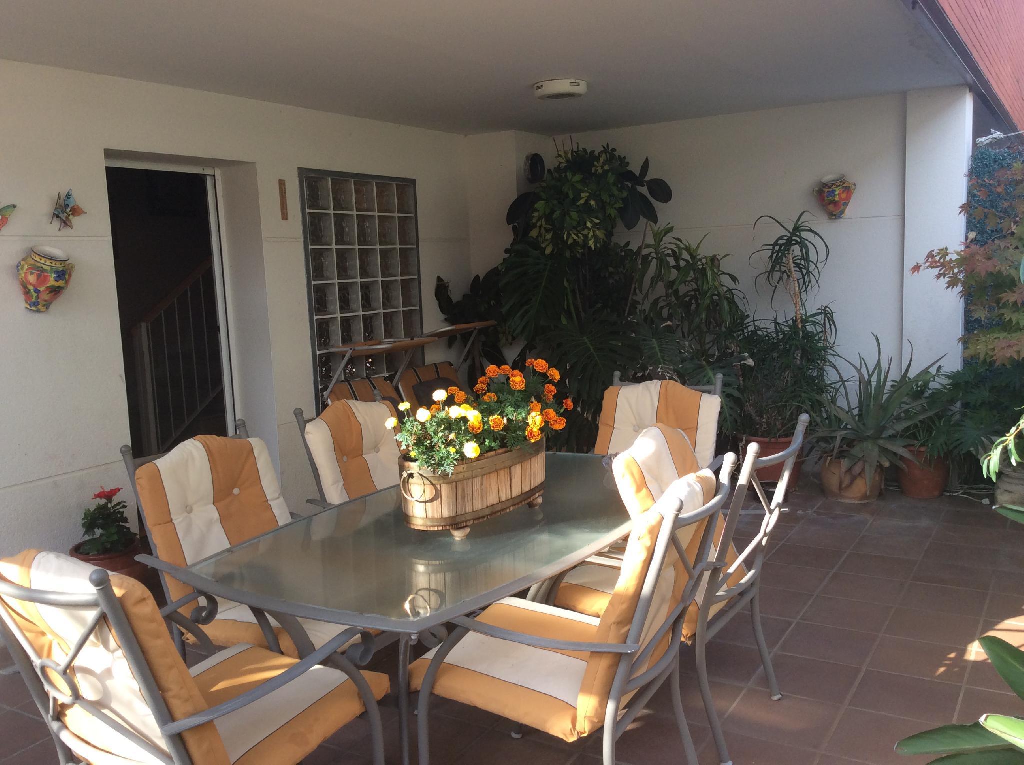 Imagen 43 Casa Pareada en venta en Piera / Junto piscina municipal