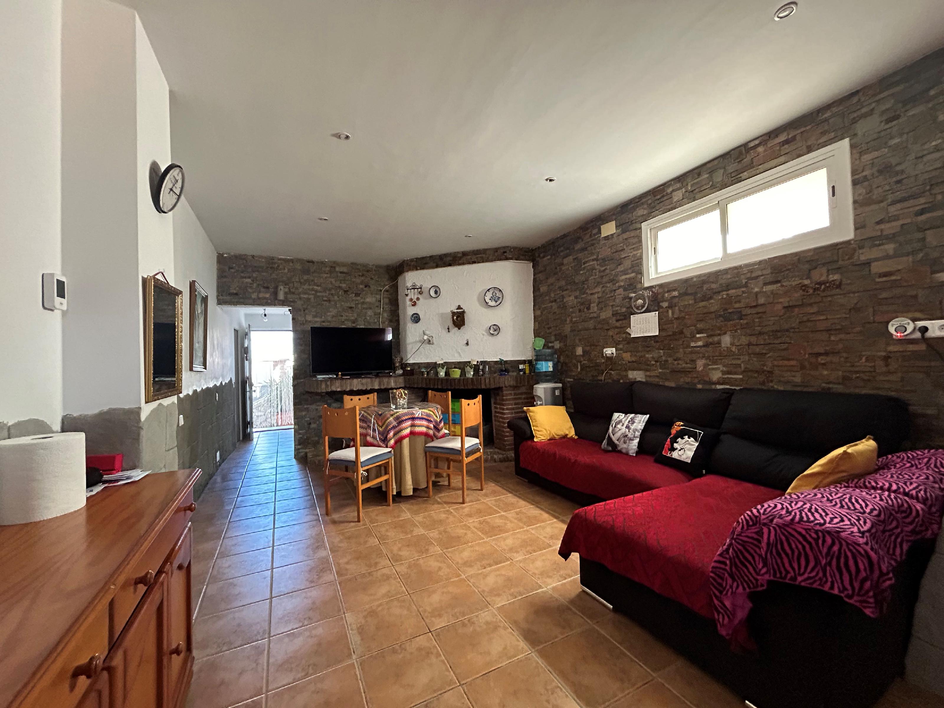 Imagen 21 Casa Aislada en venta en Piera / Urbanización Can Claramunt