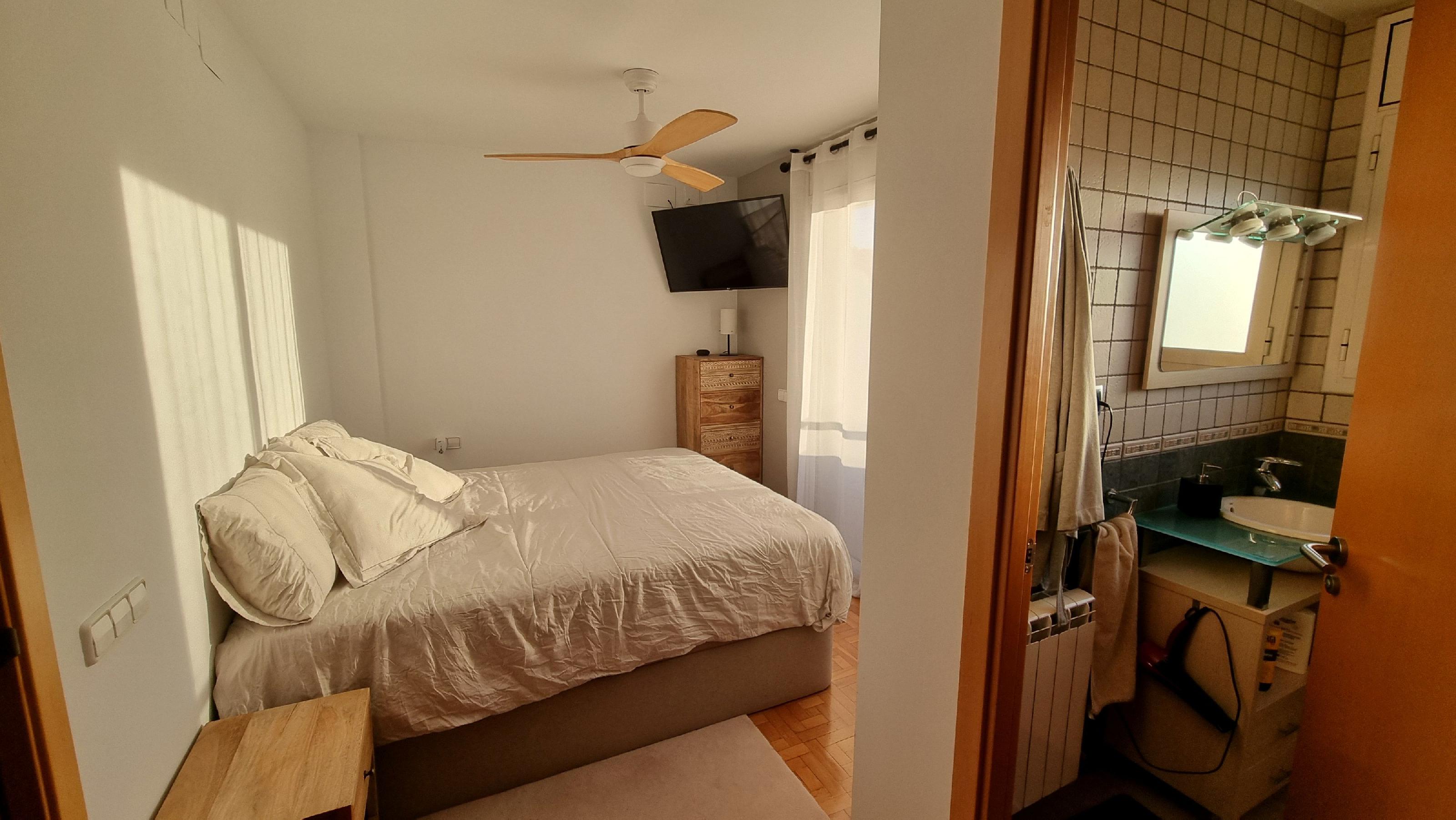 Imagen 31 Casa Adosada en venta en Piera / Piera, casco urbano