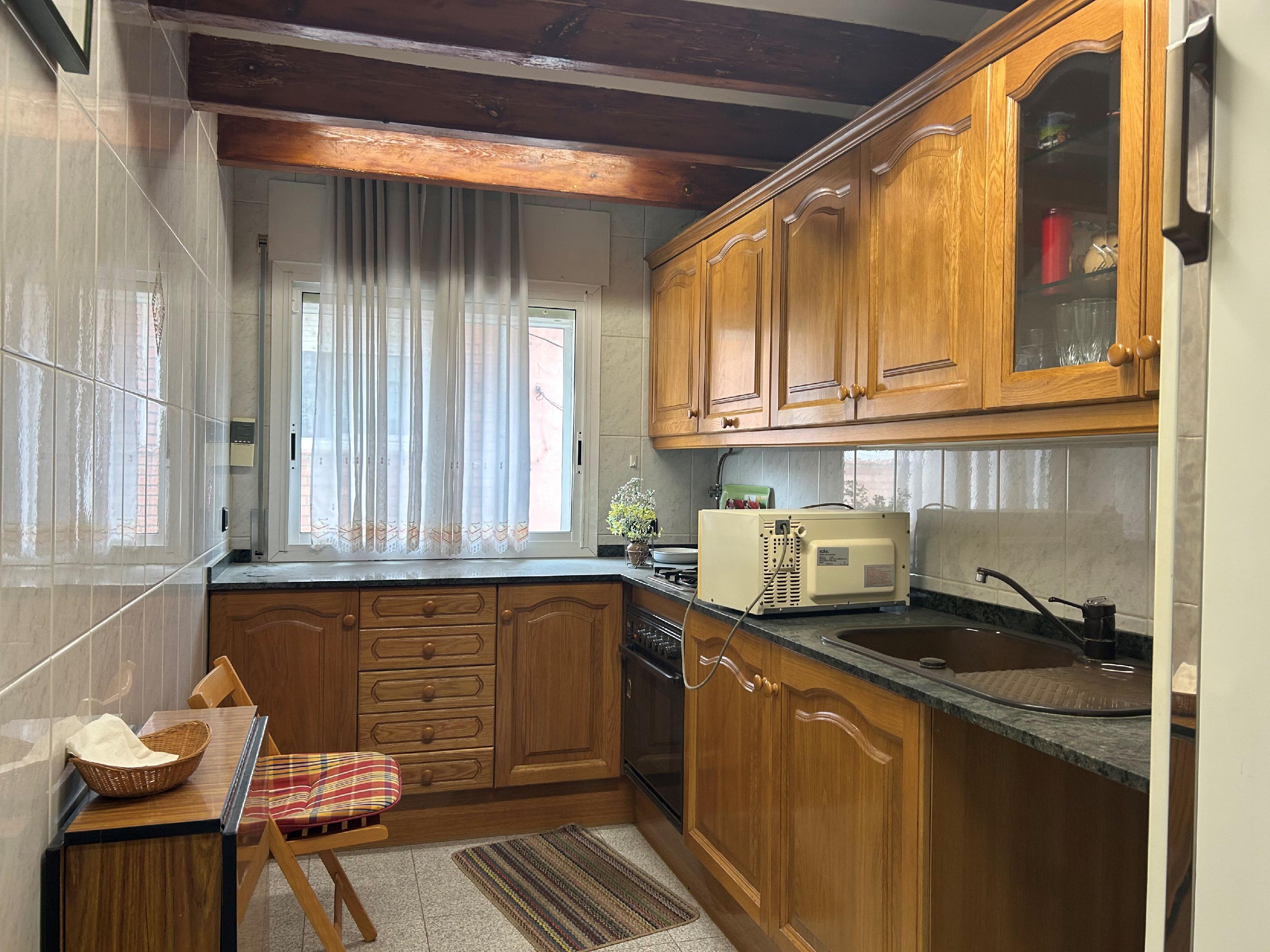 Imagen 7 Casa Pareada en venta en Piera / Barri àntic de Can Canals