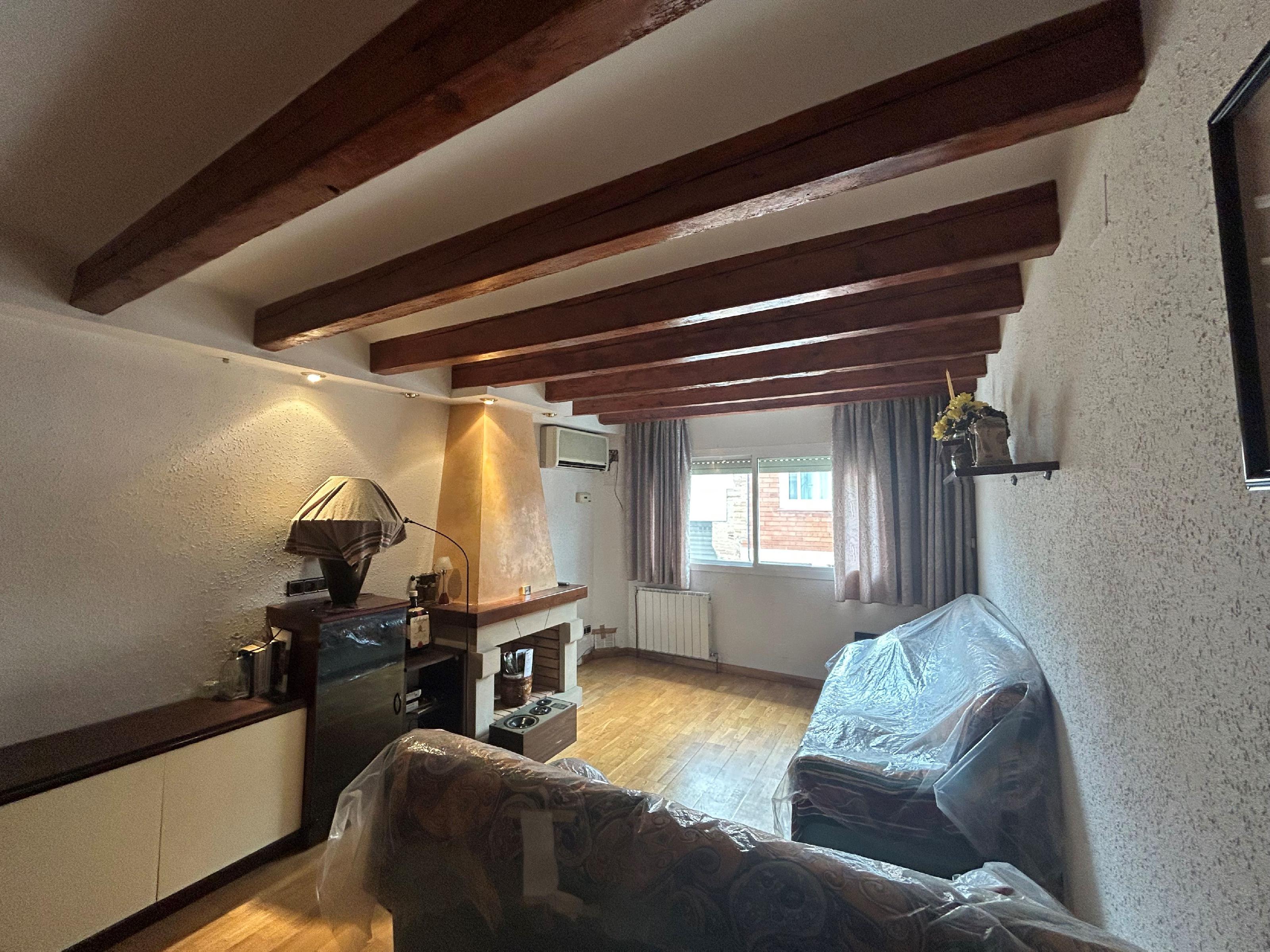 Imagen 6 Casa Pareada en venta en Piera / Barri àntic de Can Canals