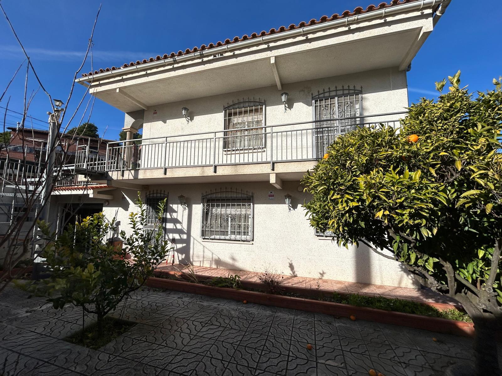 Imagen 3 Casa Aislada en venta en Piera / Urbanización Can Claramunt