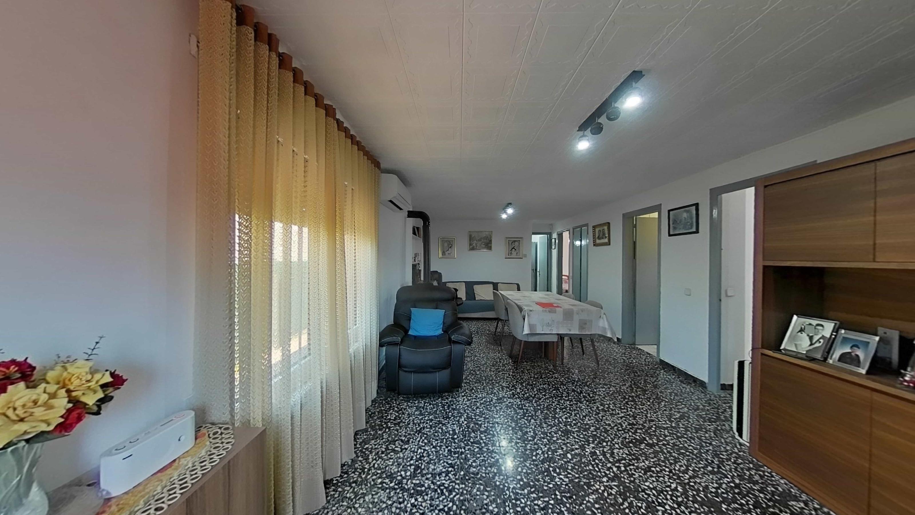 Imagen 4 Casa Aislada en venta en Piera / Residencial  La Plana 