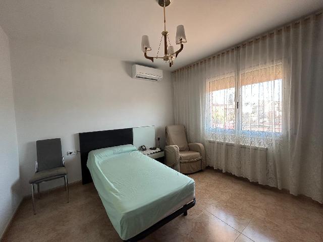 Imagen 22 Inmueble 301047 - Casa Aislada en venta en Piera / Residencial  La Plana 