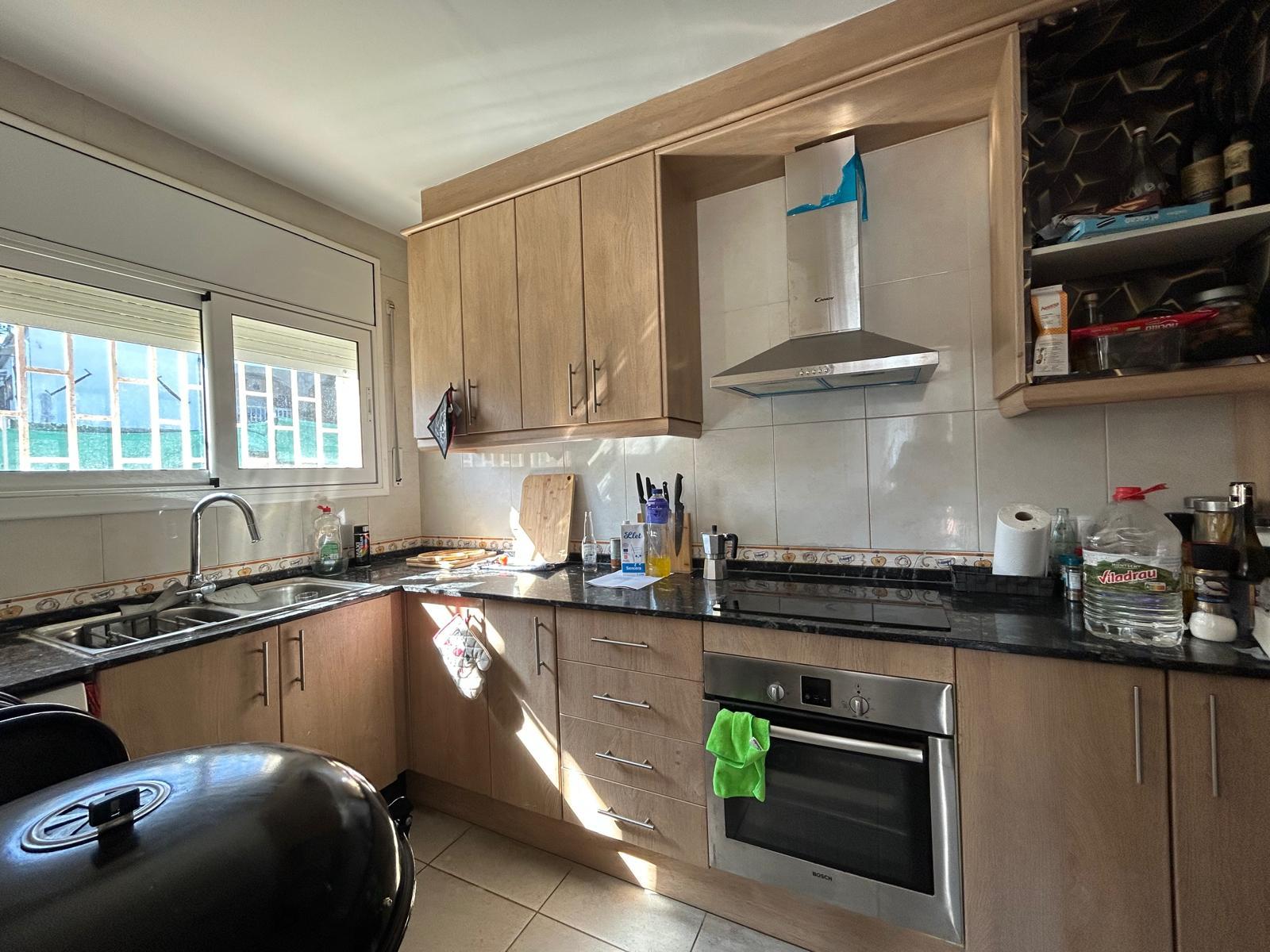 Imagen 4 Casa Aislada en venta en Torre De Claramunt La / Urbanización Pinedas D´Armengol