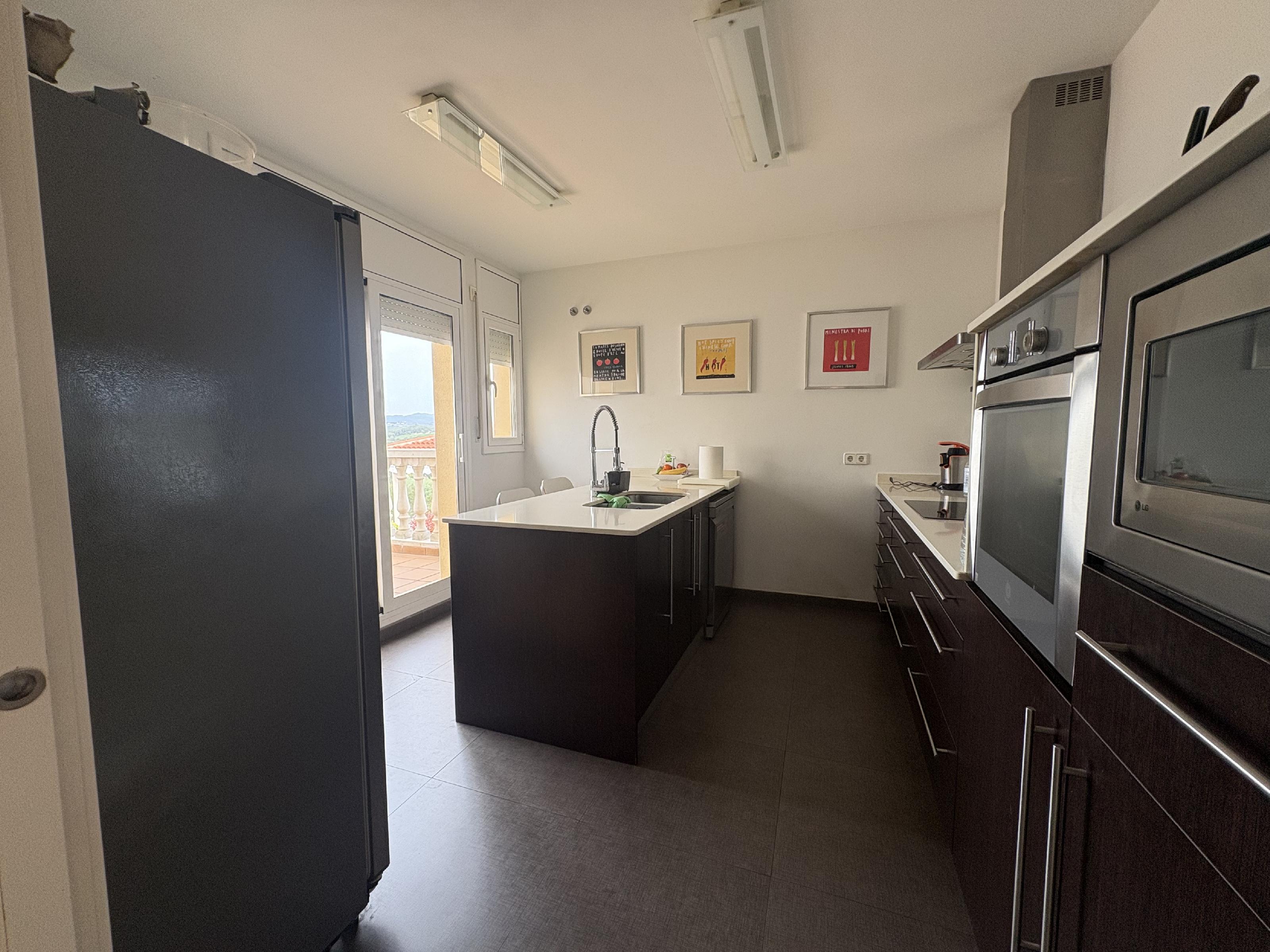 Imagen 8 Casa Aislada en venta en Masquefa / Urbanización Can Parellada 