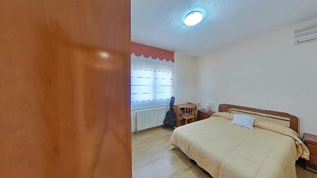 Imagen 18 Inmueble 302224 - Casa Aislada en venta en Piera / Urbanización Can Bou