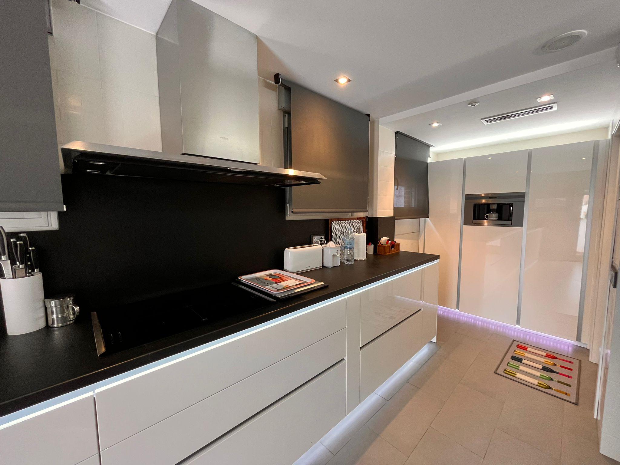 Imagen 12 Casa en venta en Daimús / En primera línea de la playa de Daimuz