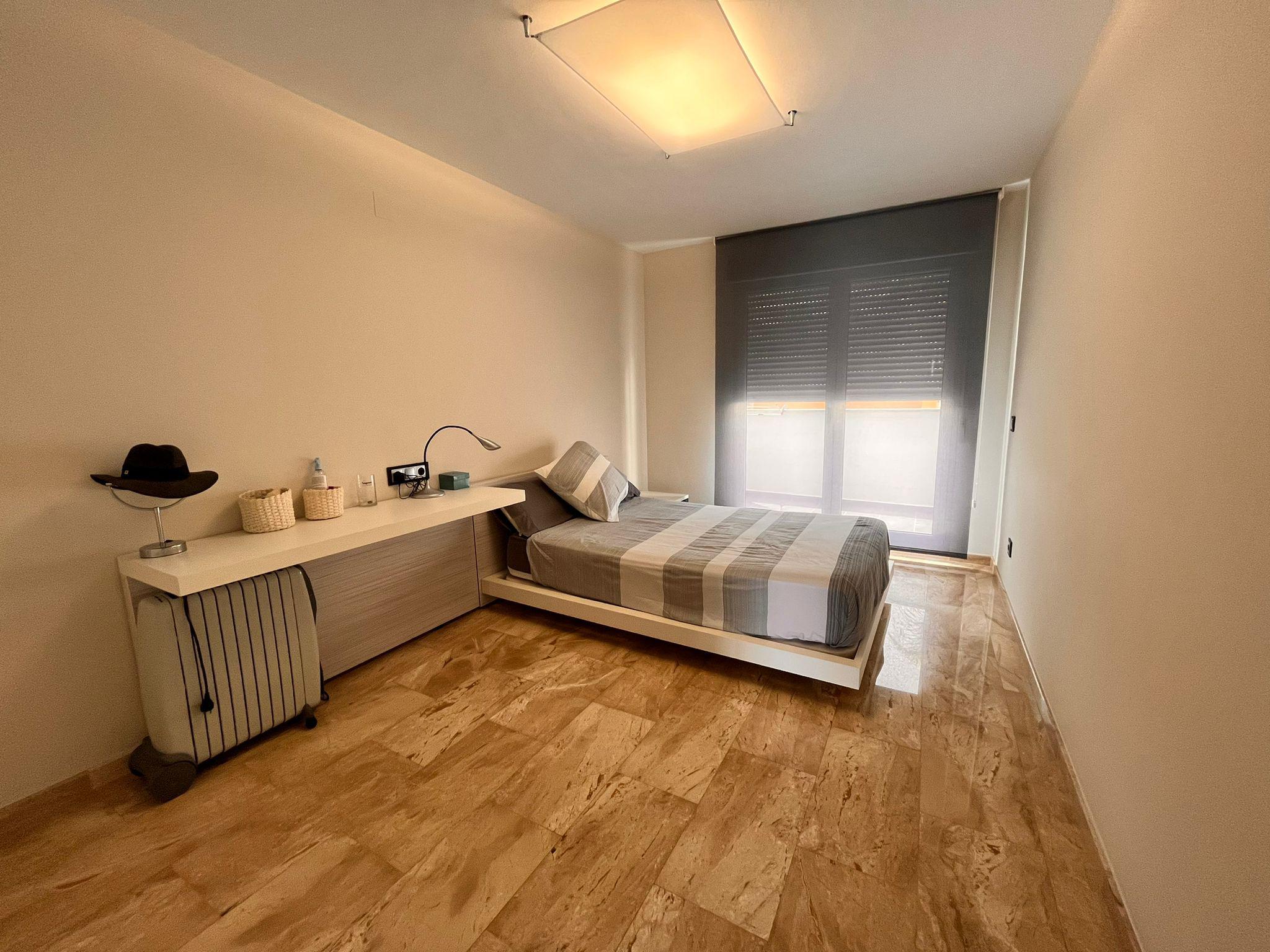 Imagen 21 Casa en venta en Daimús / En primera línea de la playa de Daimuz