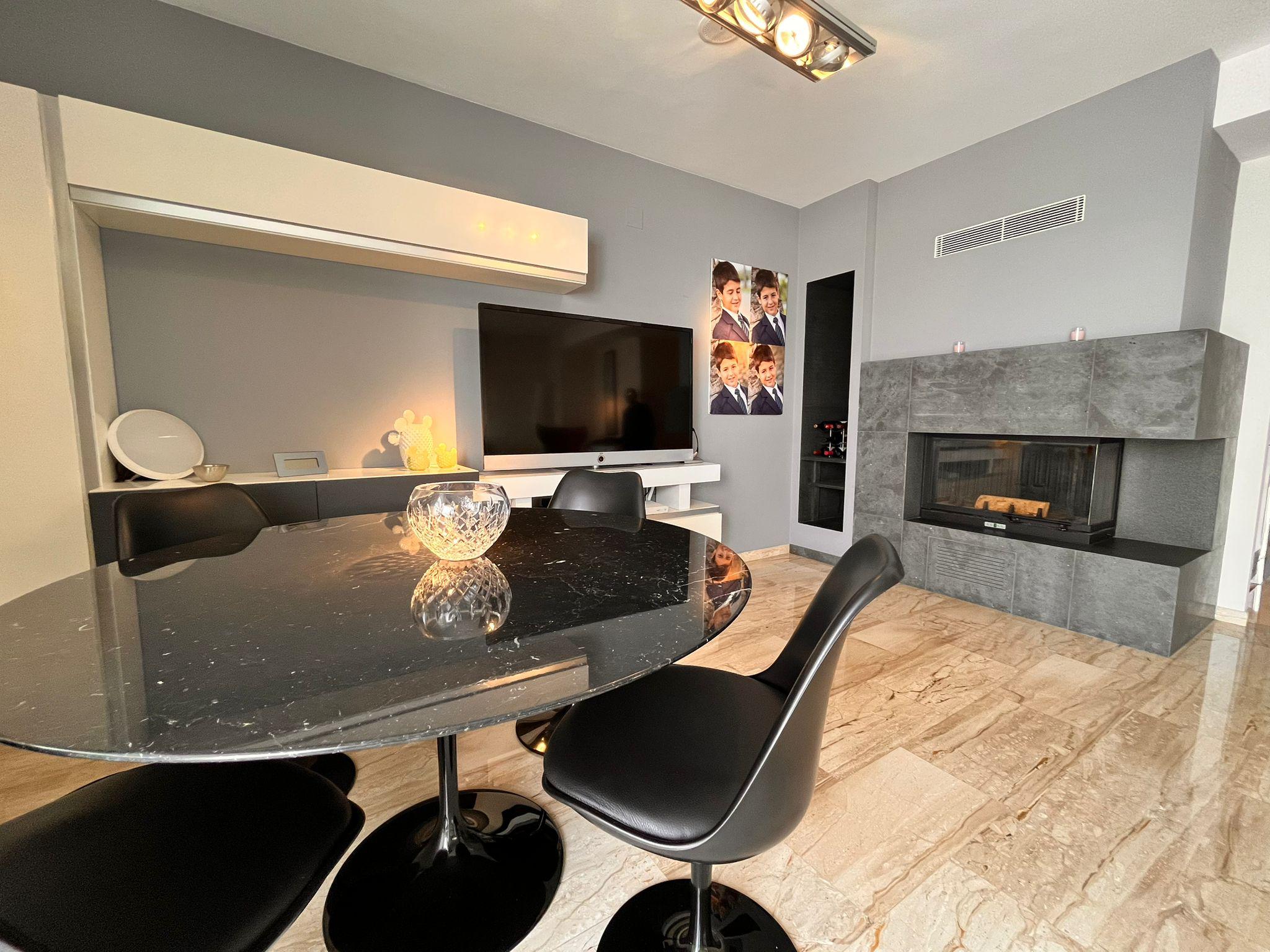 Imagen 8 Casa en venta en Daimús / En primera línea de la playa de Daimuz