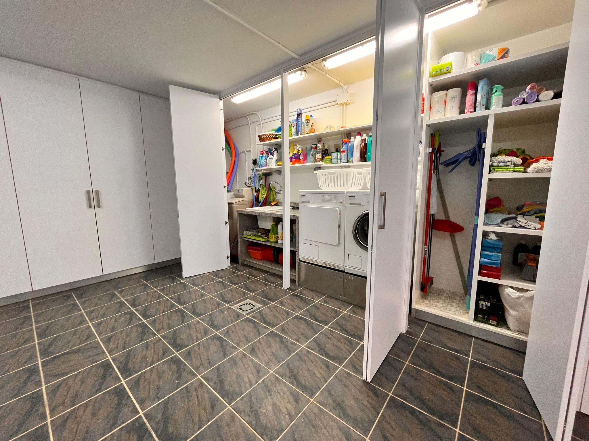 Imagen 34 Casa en venta en Daimús / En primera línea de la playa de Daimuz