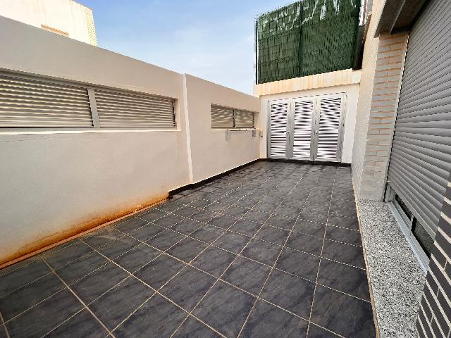 Imagen 35 Inmueble 282879 - Casa en venta en Daimús / En primera línea de la playa de Daimuz