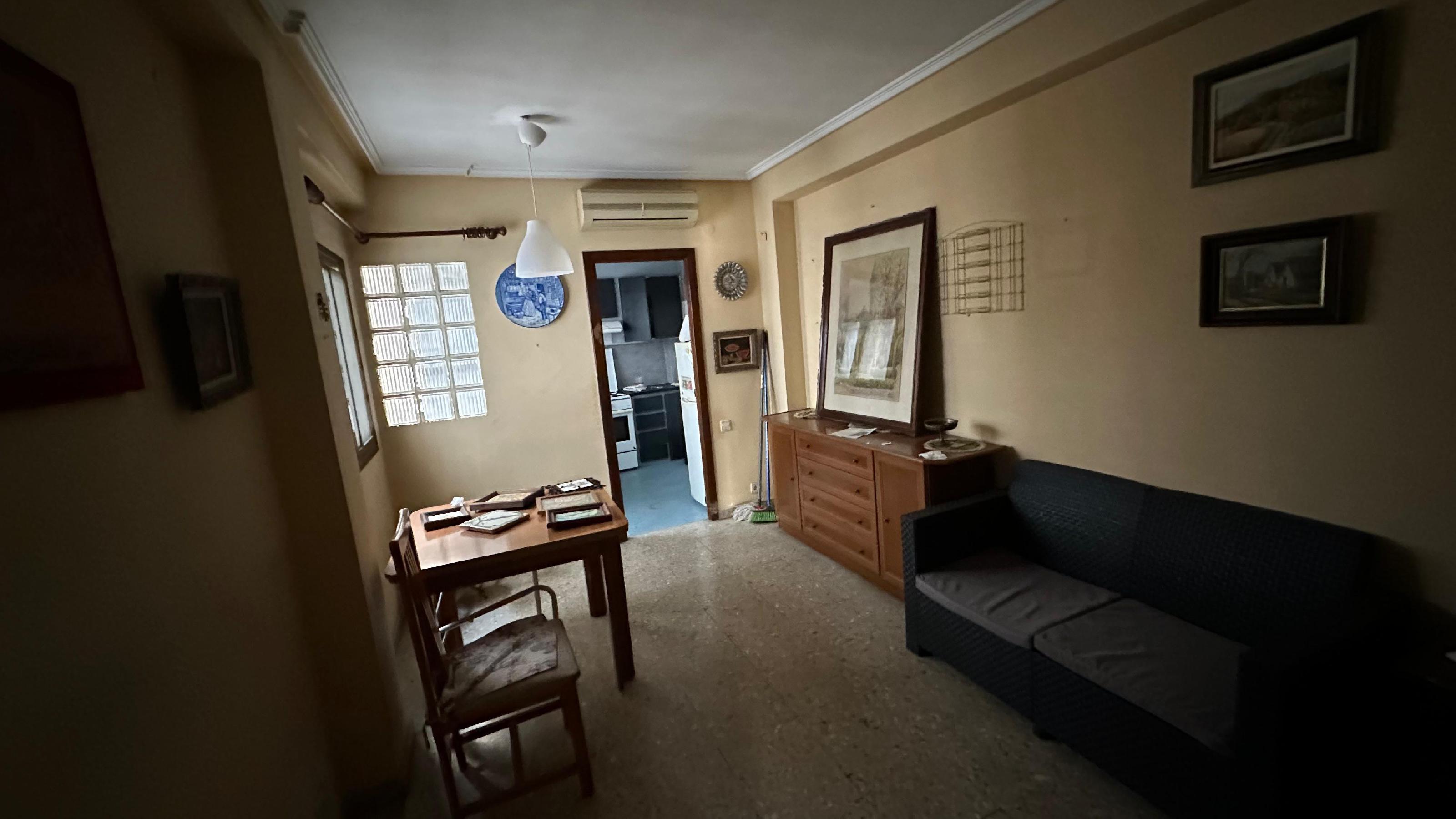 Imagen 7 Piso en venta en Valencia / Próxima a la plaza de Rojas Clemente