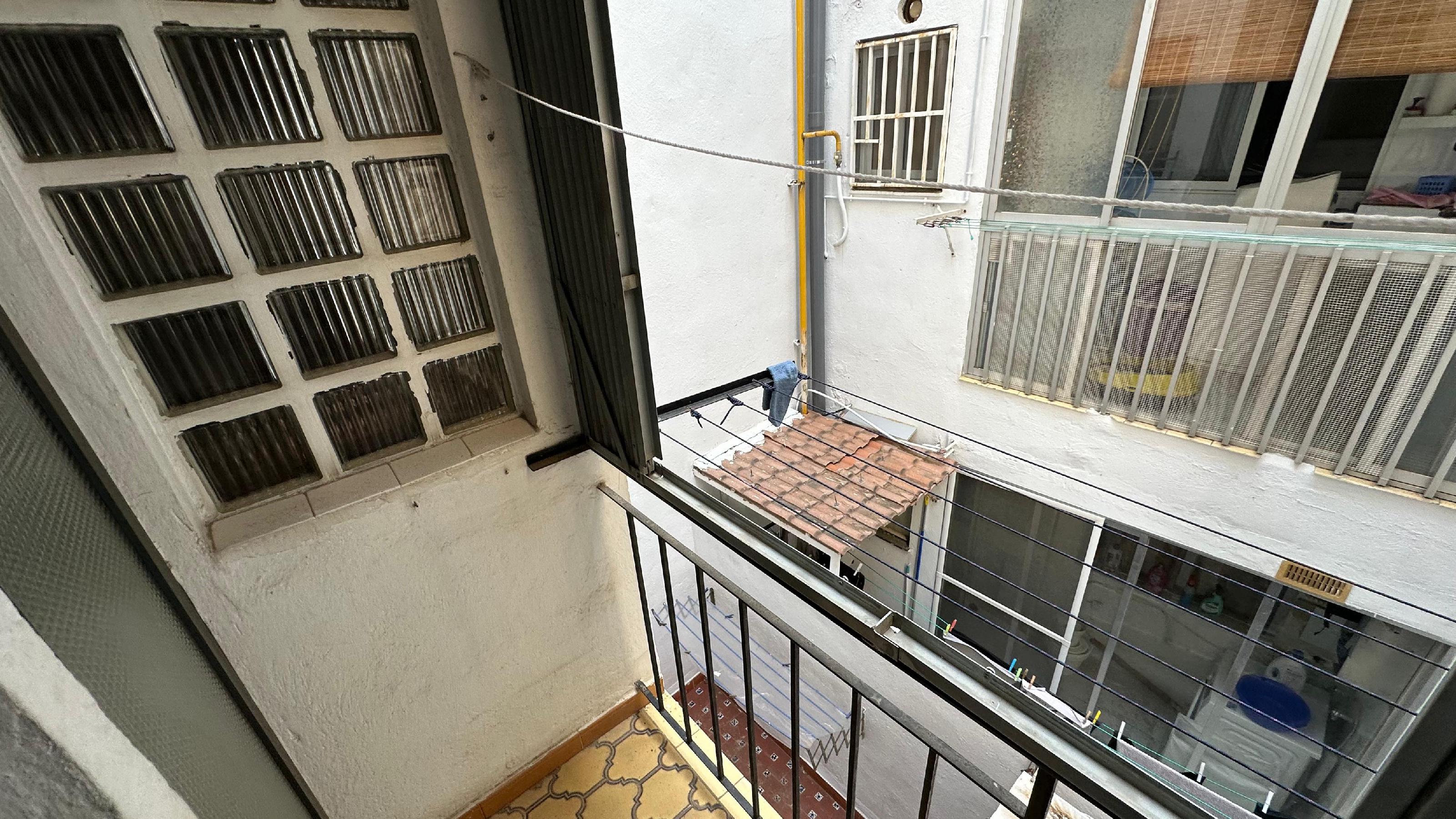 Imagen 12 Piso en venta en Valencia / Próxima a la plaza de Rojas Clemente