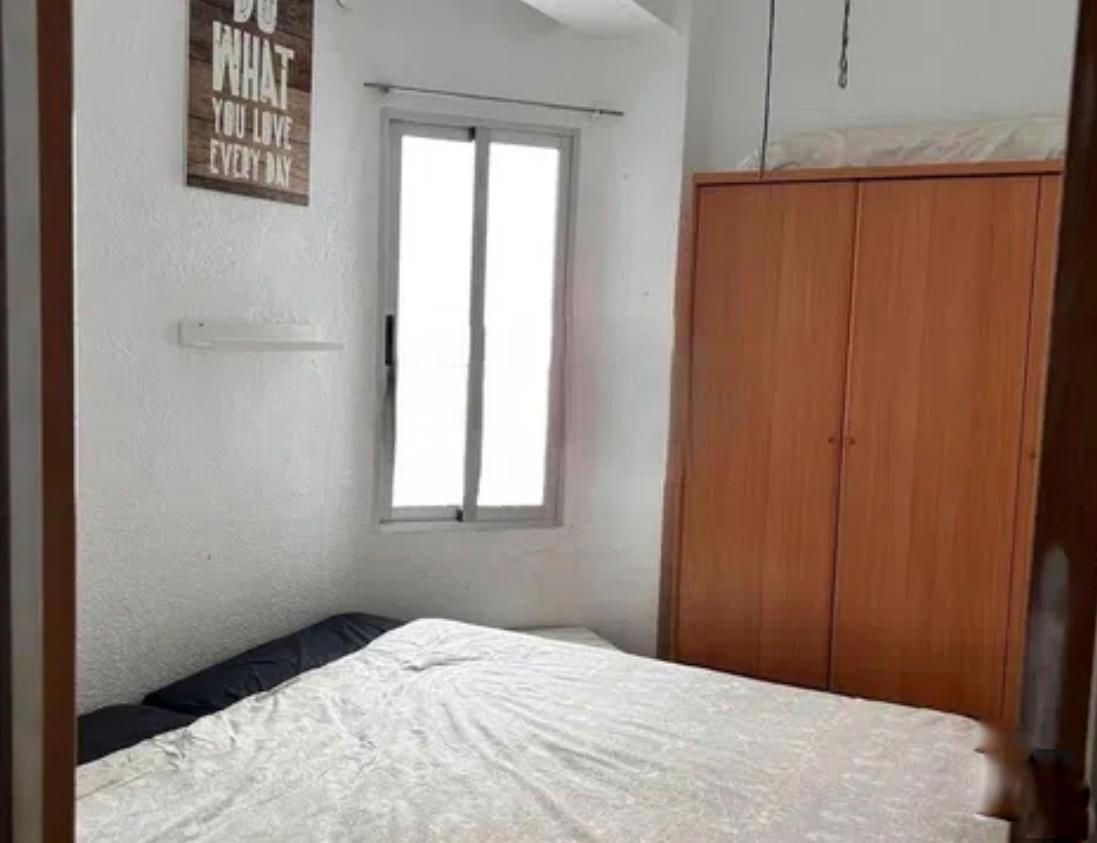 Imagen 3 Piso en venta en Valencia / A un paso de la plaza Patraix