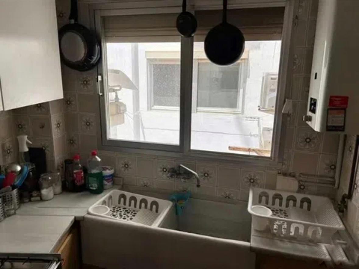 Imagen 2 Piso en venta en Valencia / A un paso de la plaza Patraix