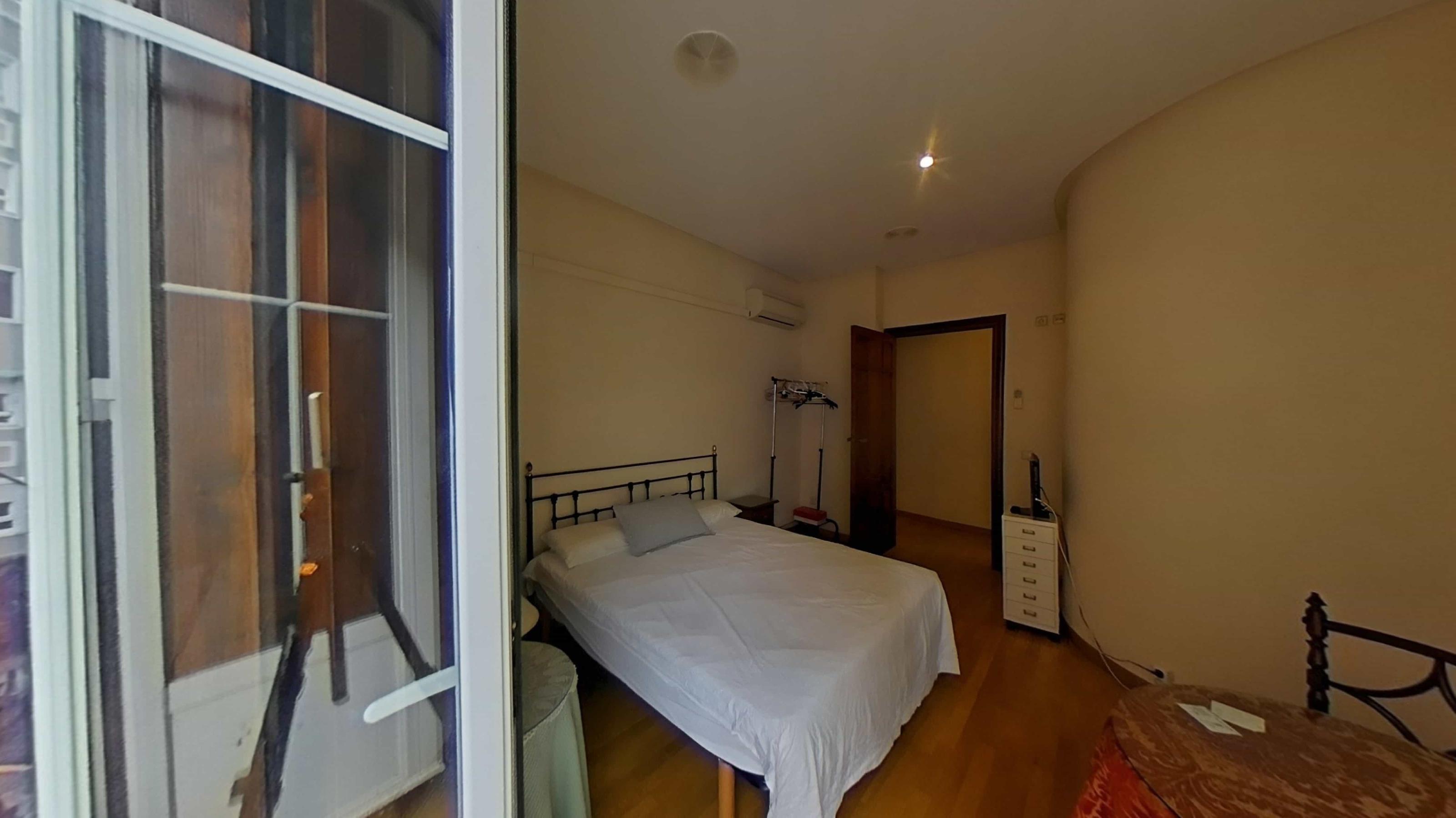 Imagen 27 Piso en venta en Valencia / Junto al Mercado de Ruzafa